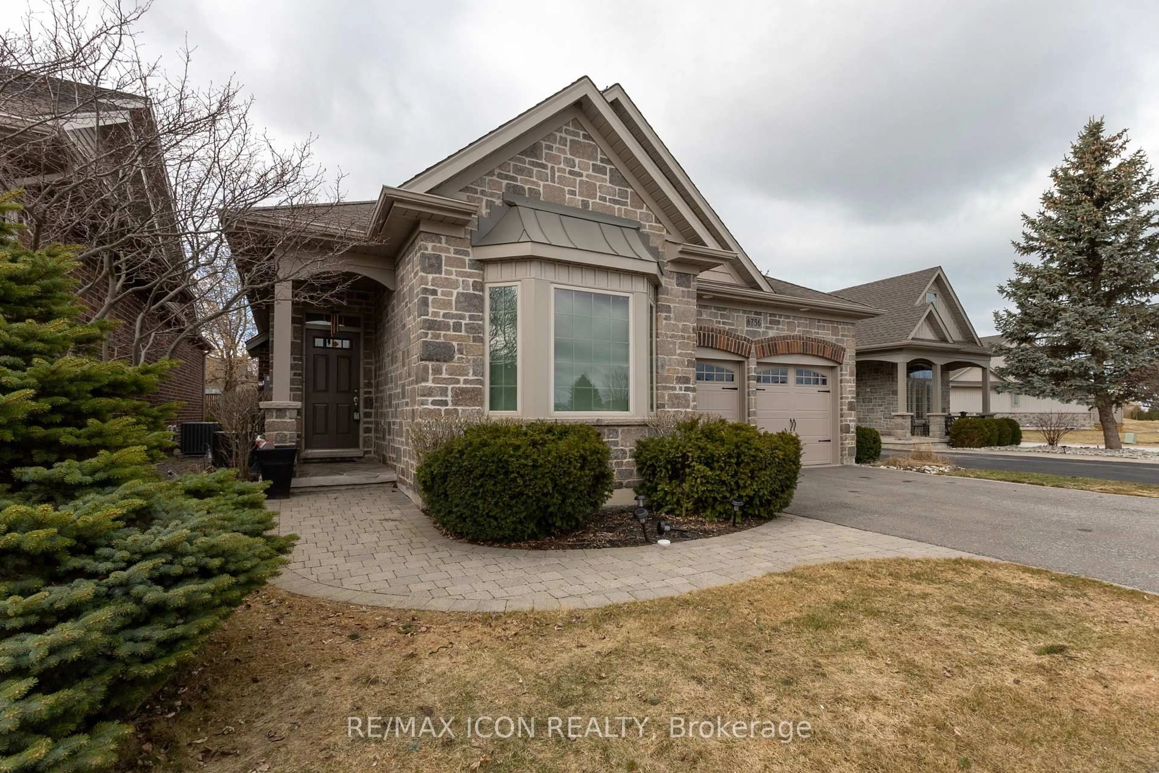 Home with brick exterior material, street for 6756 St Andrews Circ, Plympton-Wyoming Ontario N0N 1E0