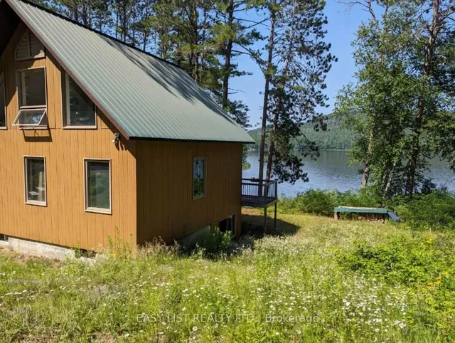 35692 Hwy 17, Deep River 3