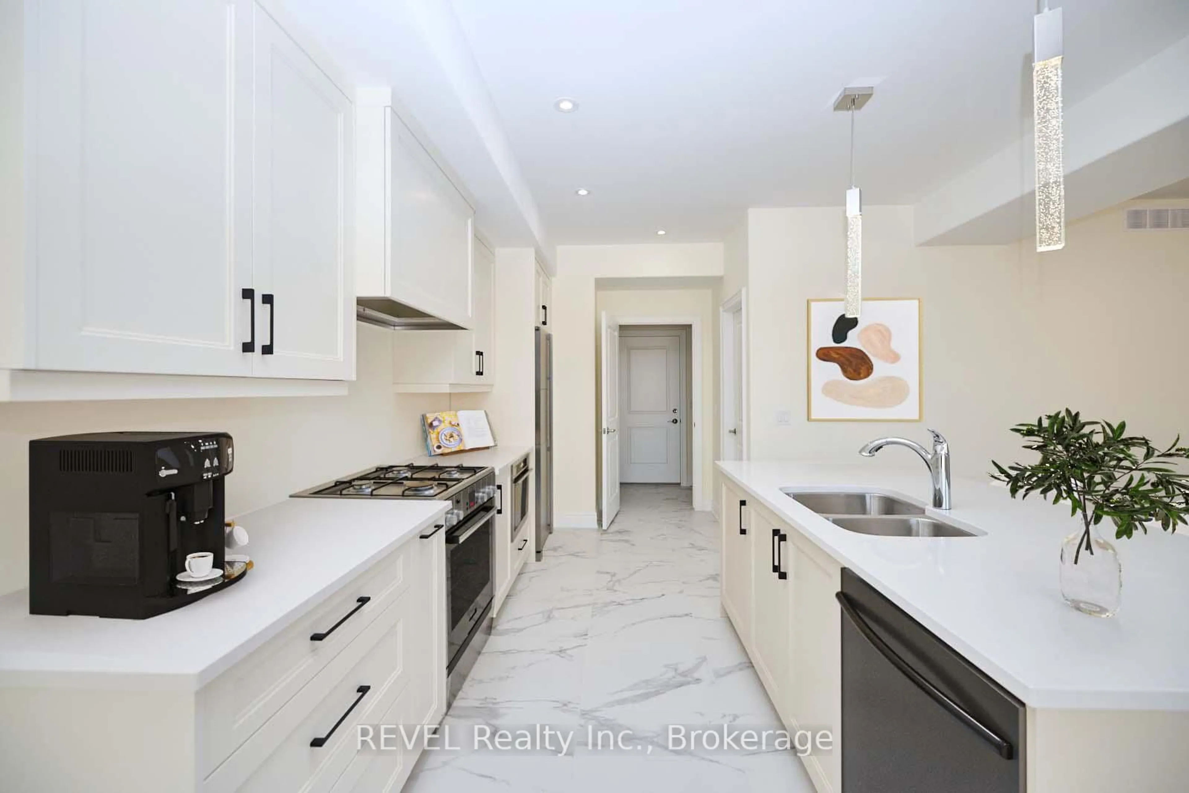 Contemporary kitchen, ceramic/tile floor for 96 Tanner Dr, Pelham Ontario L0S 1E4