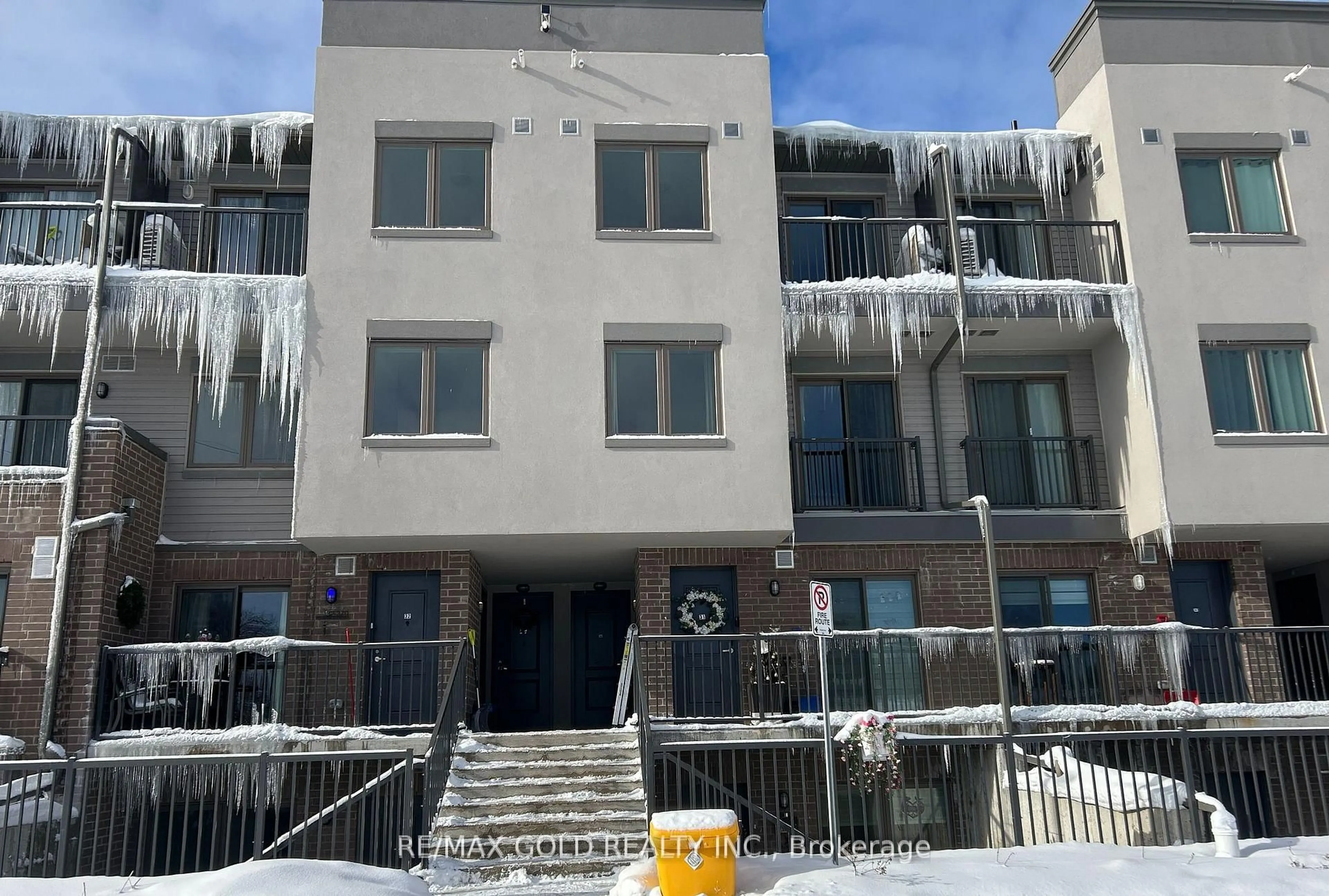 Balcony in the apartment, building for 370 Fisher Mills Rd #C57, Cambridge Ontario N3C 0G8