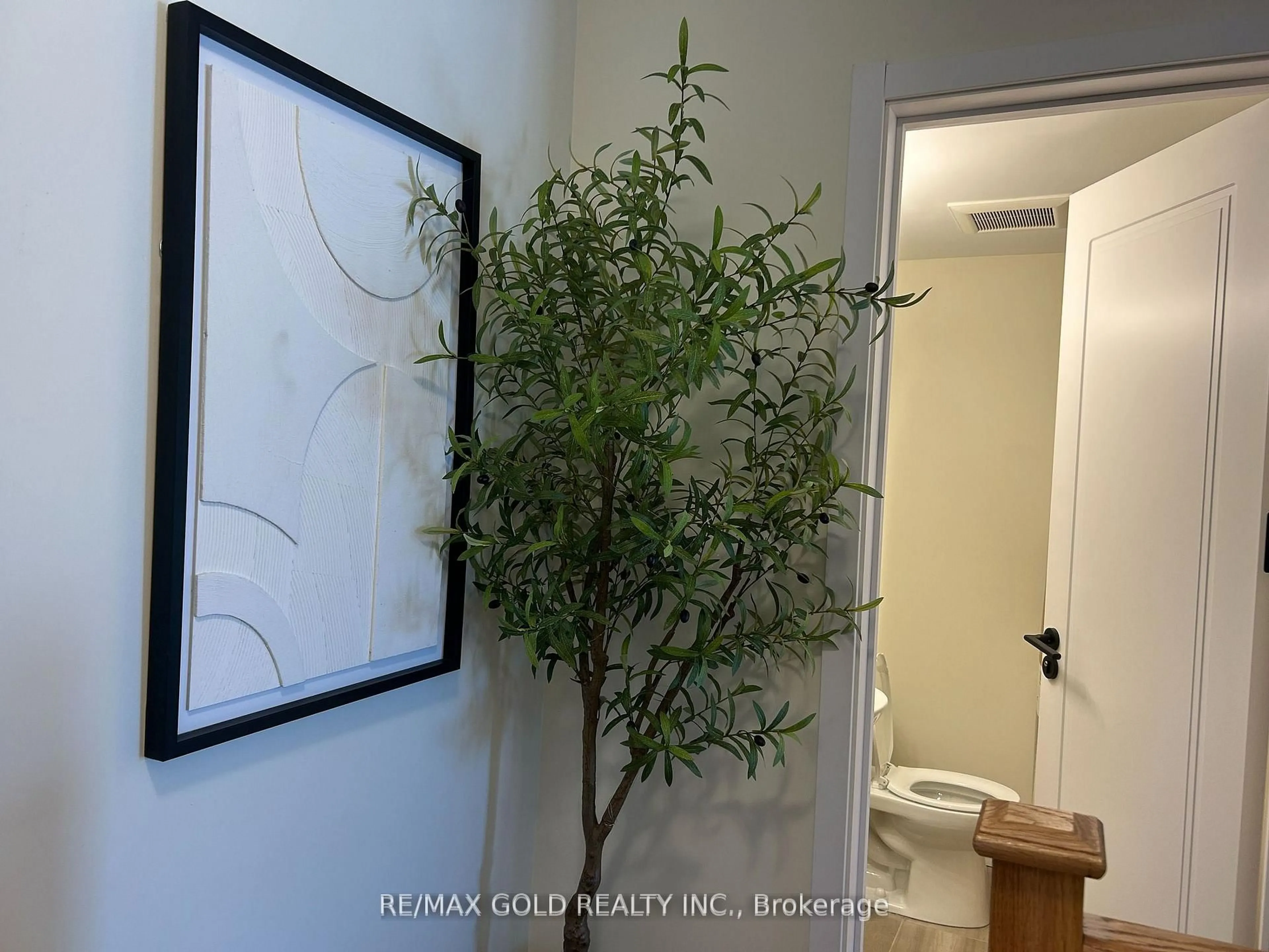 Unknown for 370 Fisher Mills Rd #C57, Cambridge Ontario N3C 0G8