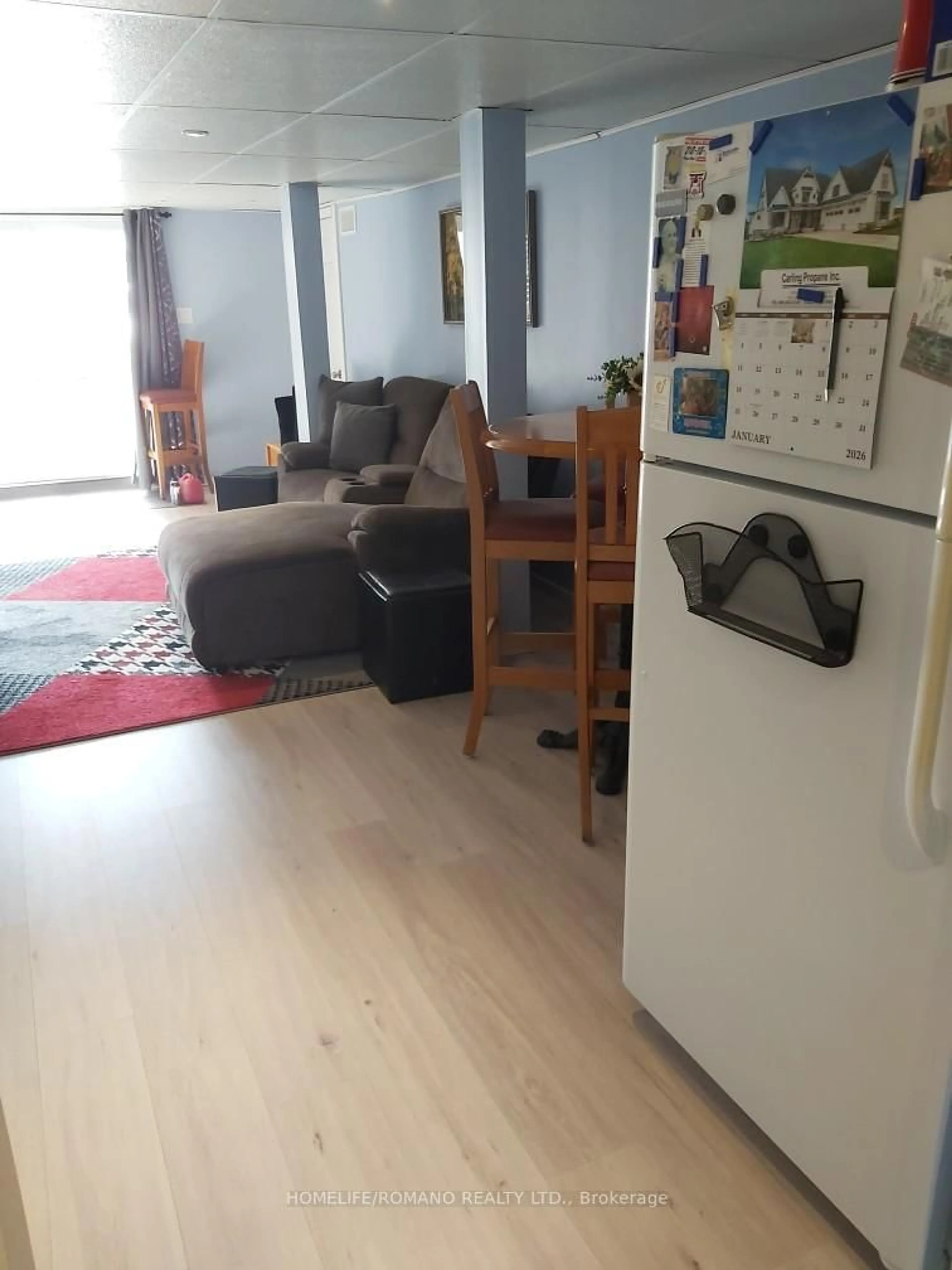 A pic of a room for 15 Pleasure St, Kawartha Lakes Ontario K0M 1G0