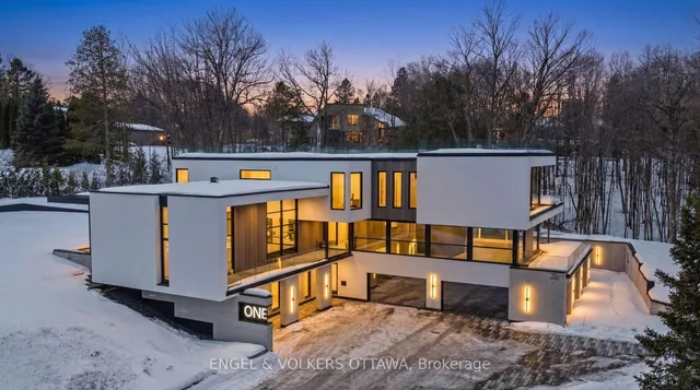 1 Delong Dr, Ottawa