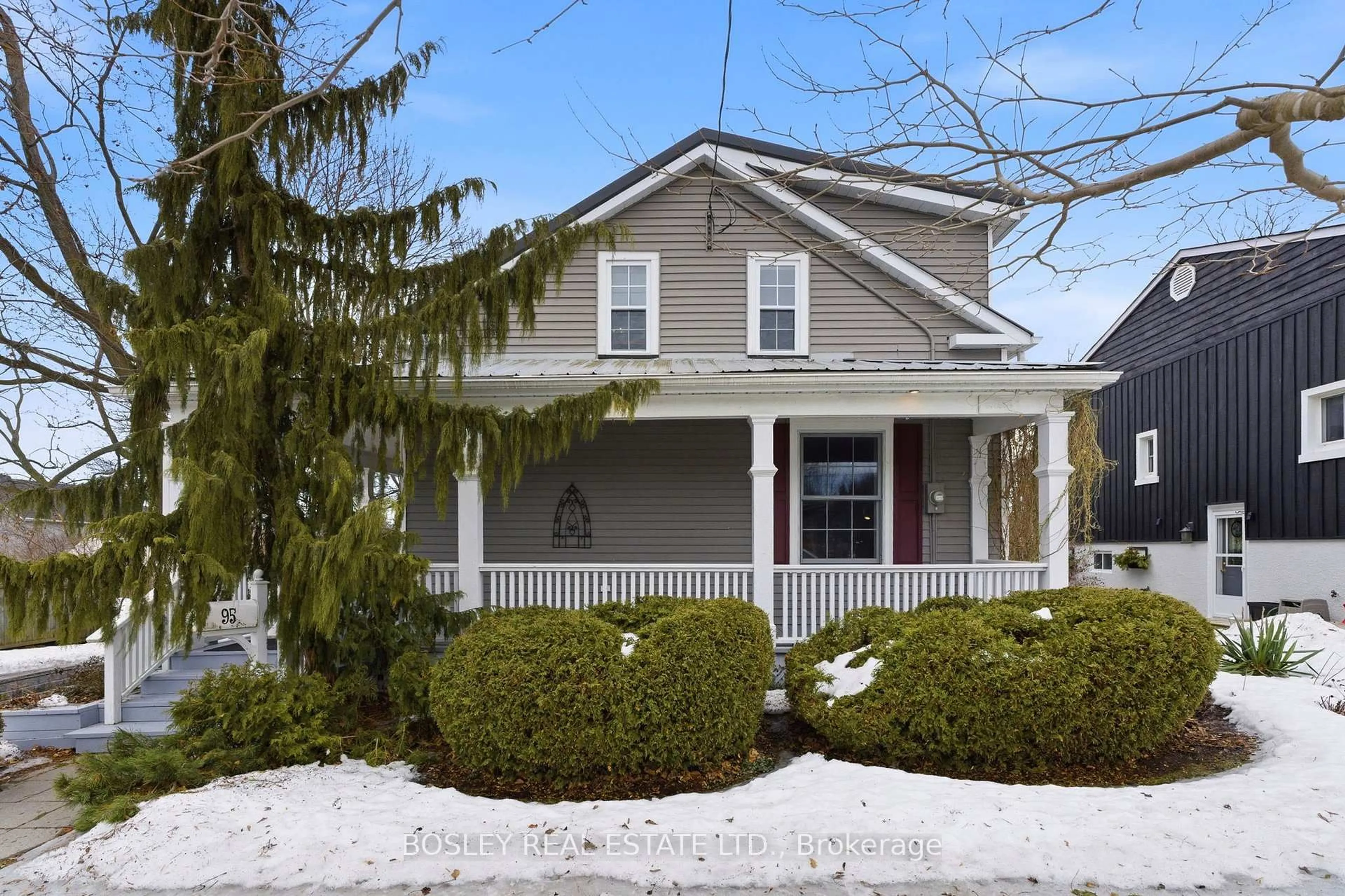 Home with vinyl exterior material, street for 95 Charles St, Port Hope Ontario L1A 1S8