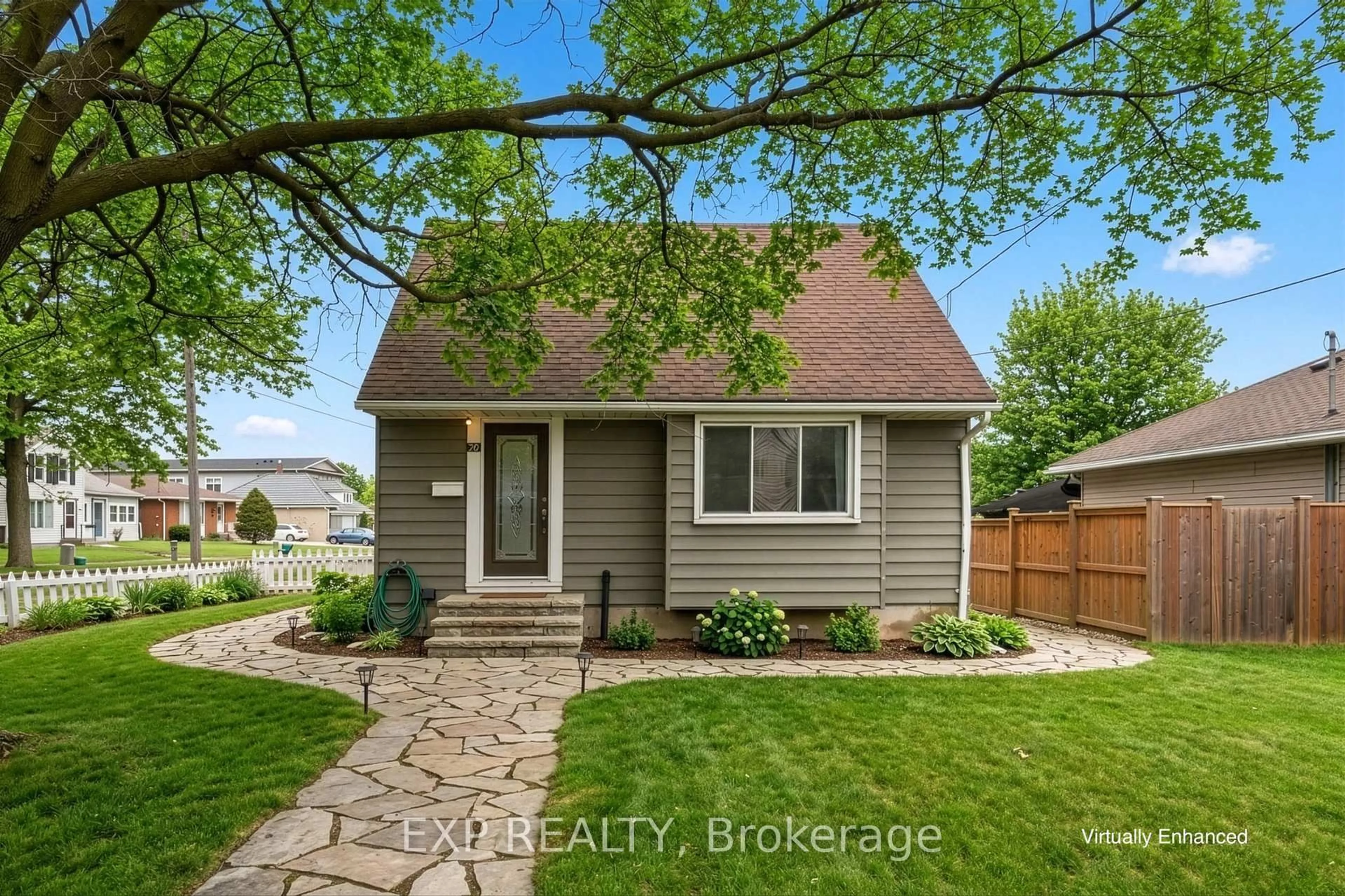 Unknown for 70 Whyte Ave, Thorold Ontario L2V 2T7