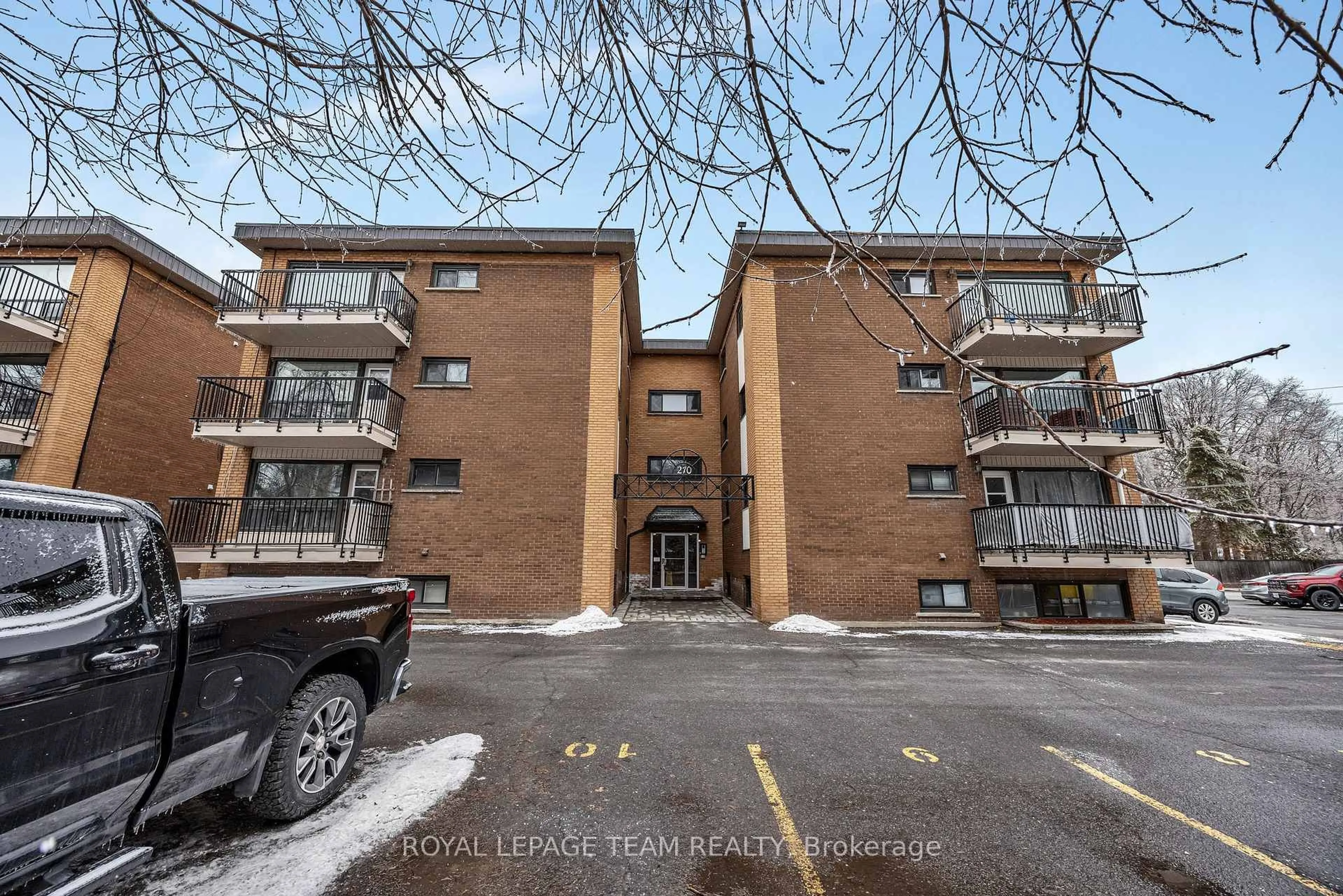 Unknown for 270 Beechwood Ave #6, Ottawa Ontario K1L 8A6