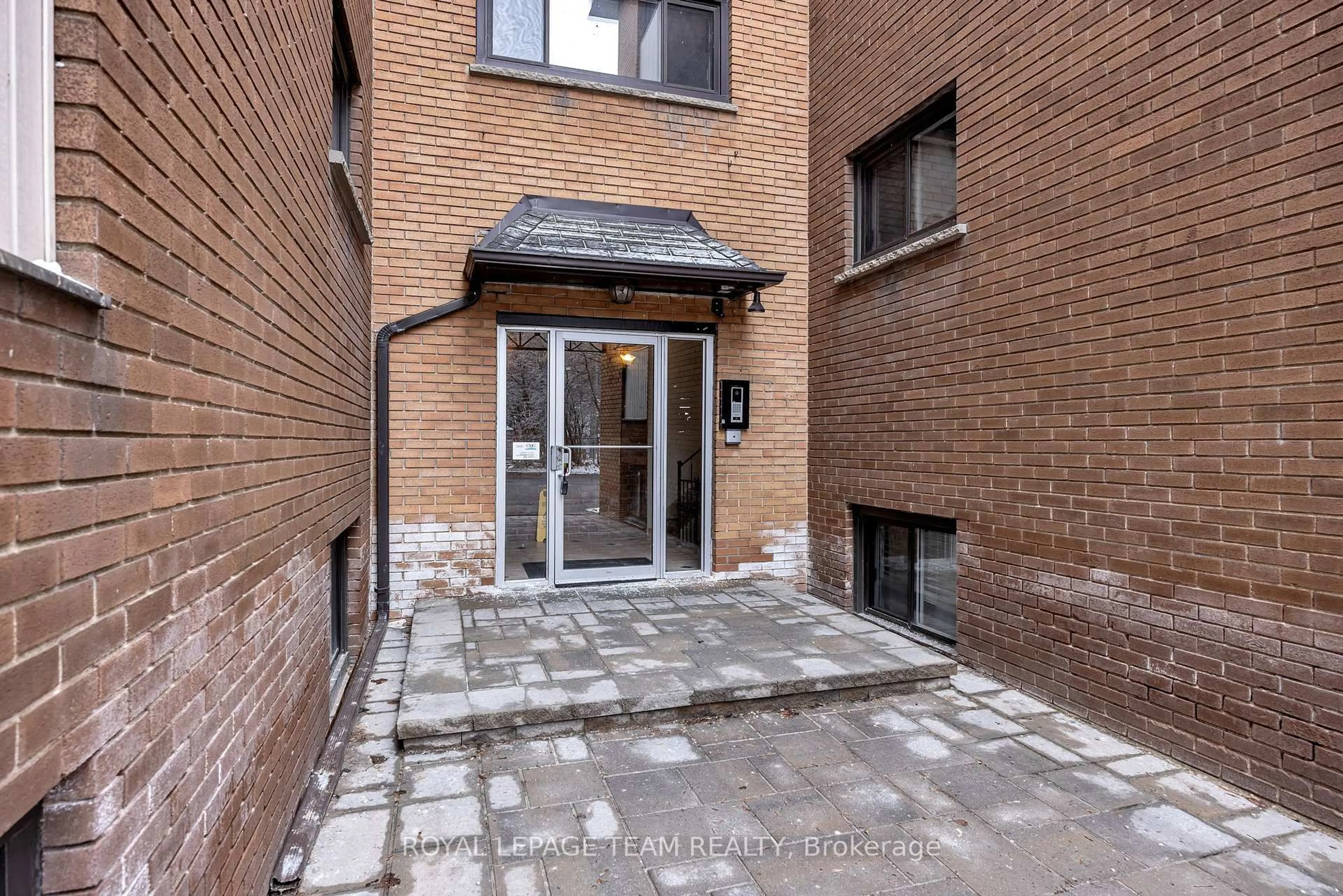Unknown for 270 Beechwood Ave #6, Ottawa Ontario K1L 8A6
