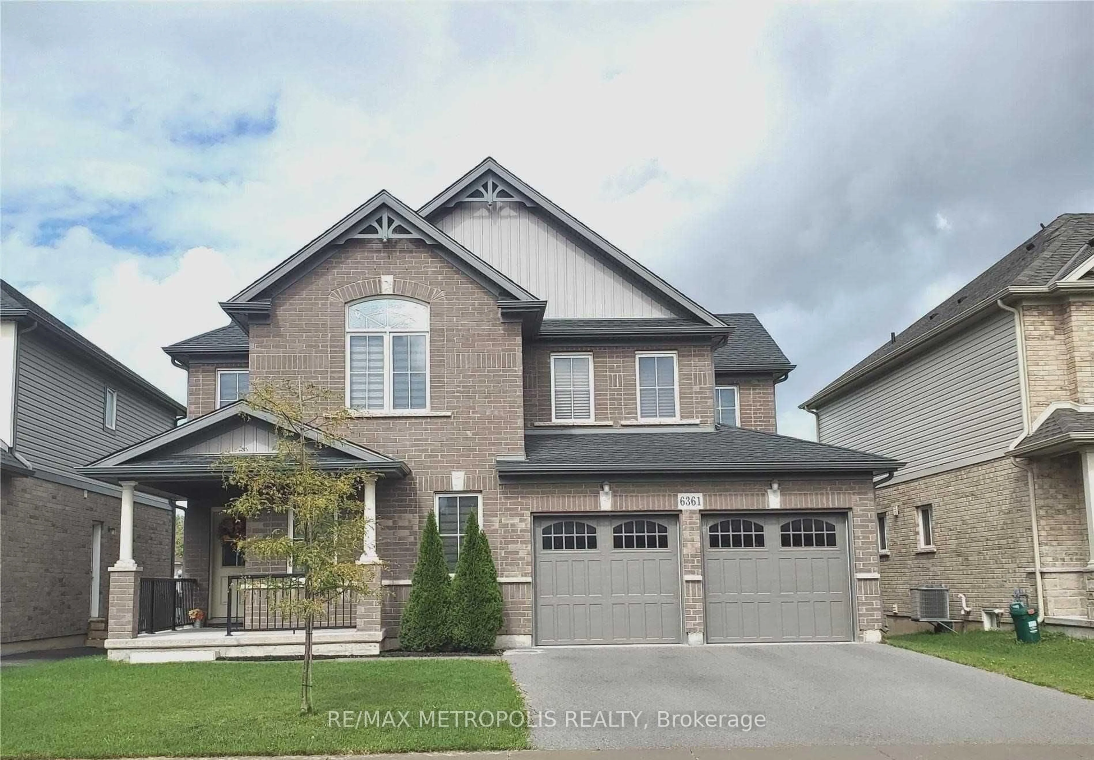 Home with brick exterior material, street for 6361 Sam Iorfida Dr, Niagara Falls Ontario L2G 4S3