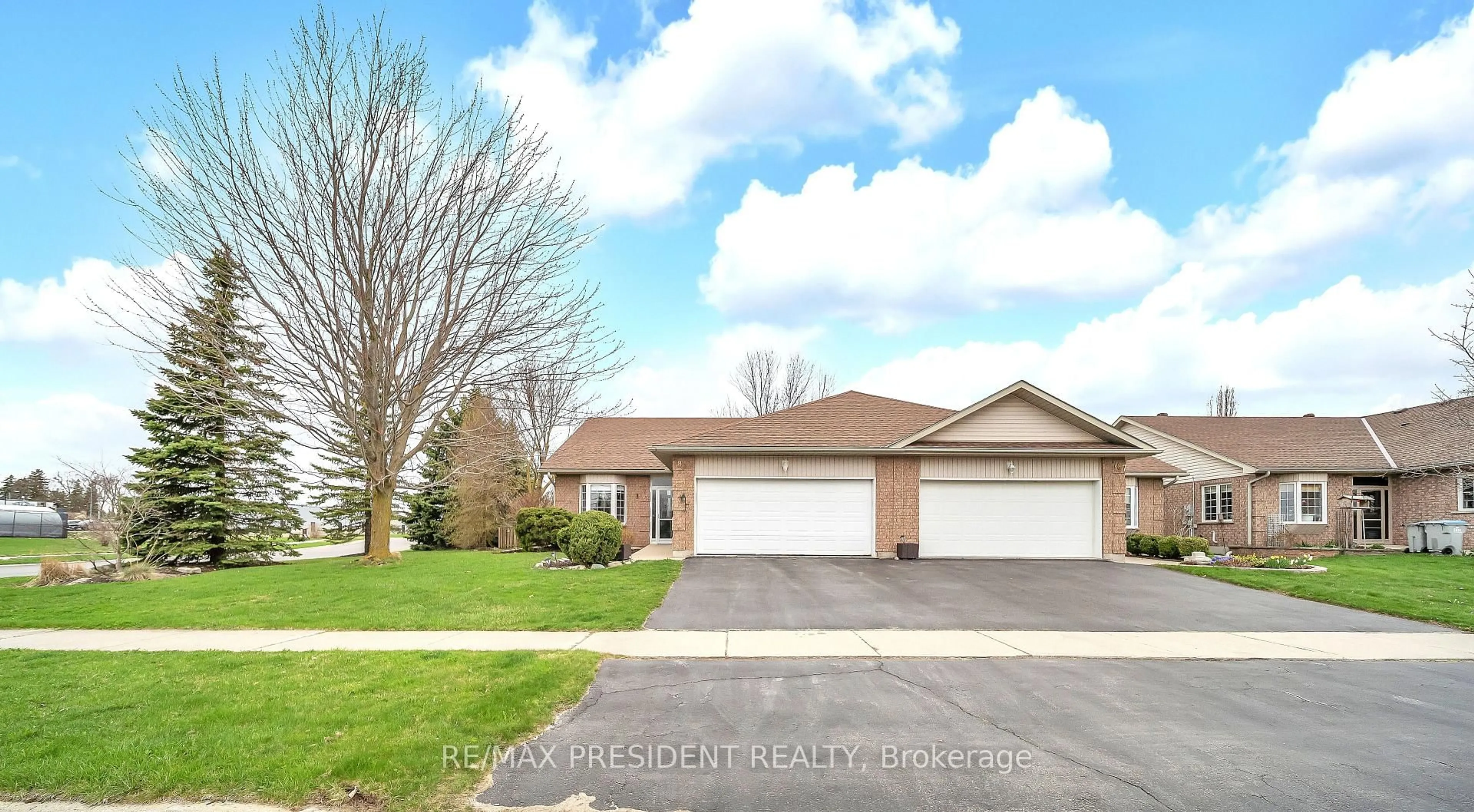 Home with brick exterior material, street for 789 Brock St, North Perth Ontario N4W 3T4