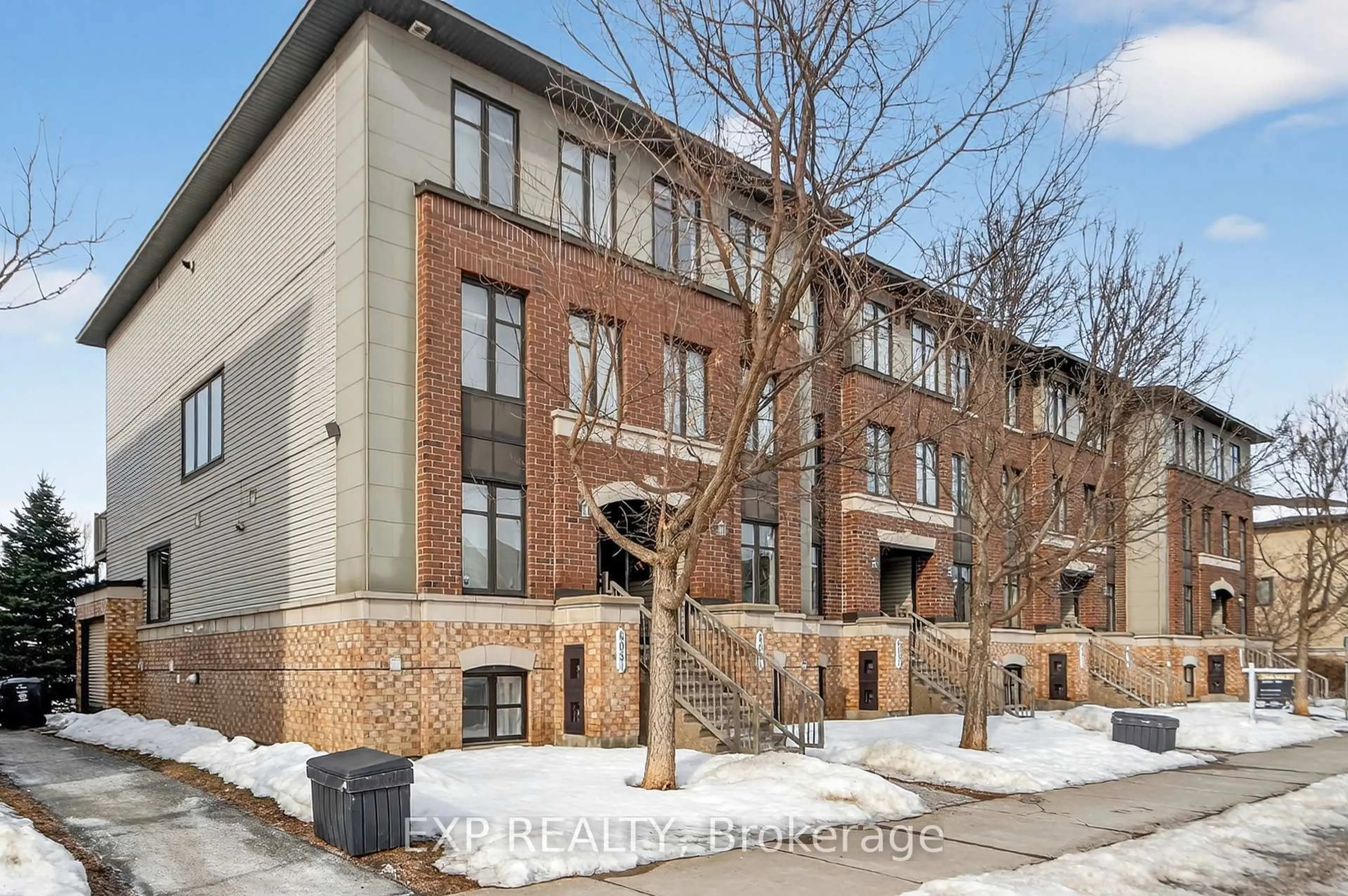 Home with brick exterior material, street for 605 B Chapman Mills Dr #32, Ottawa Ontario K2J 5T1