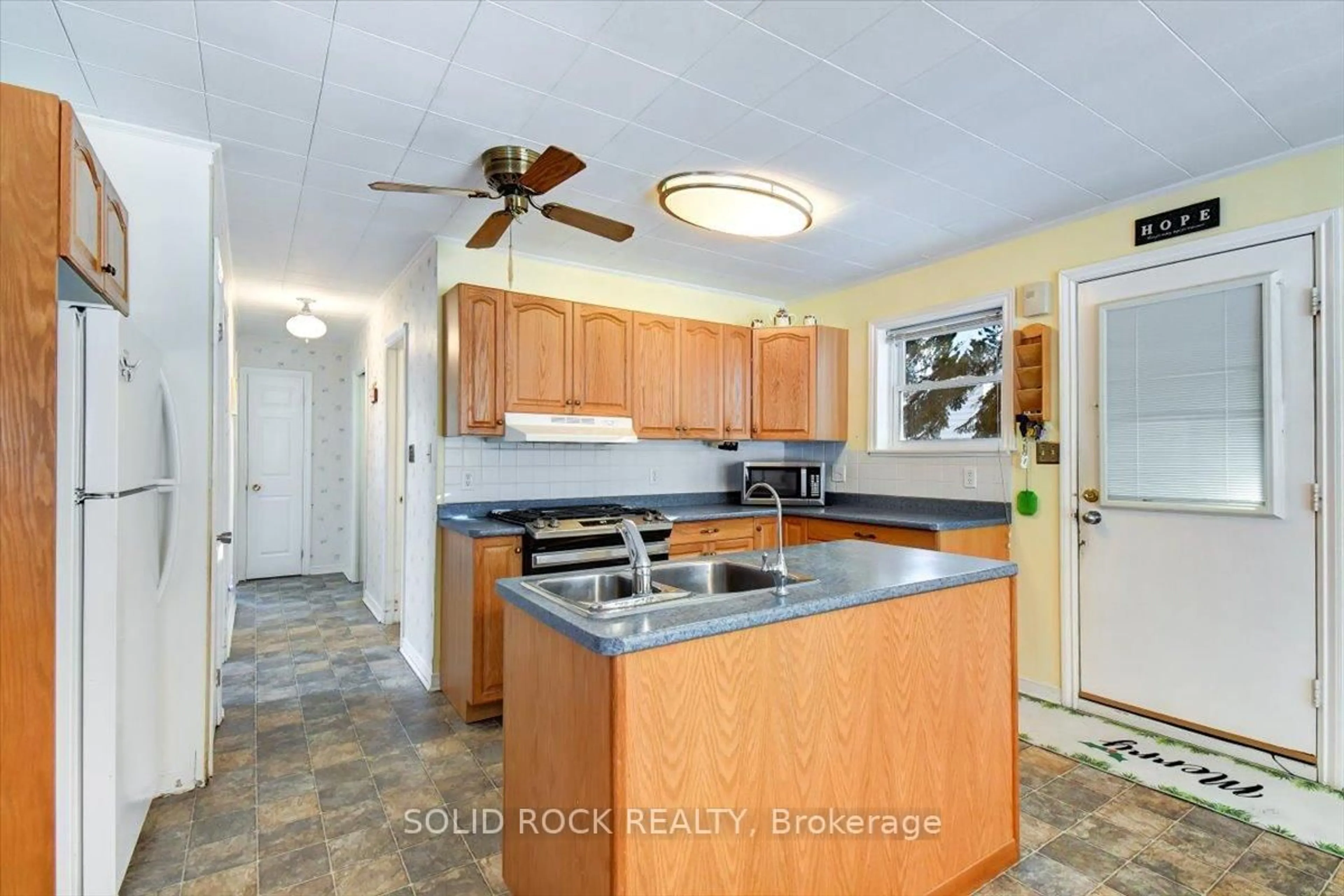 Open concept kitchen, unknown for 147 Cedar Dr, Trent Hills Ontario K0L 1Z0