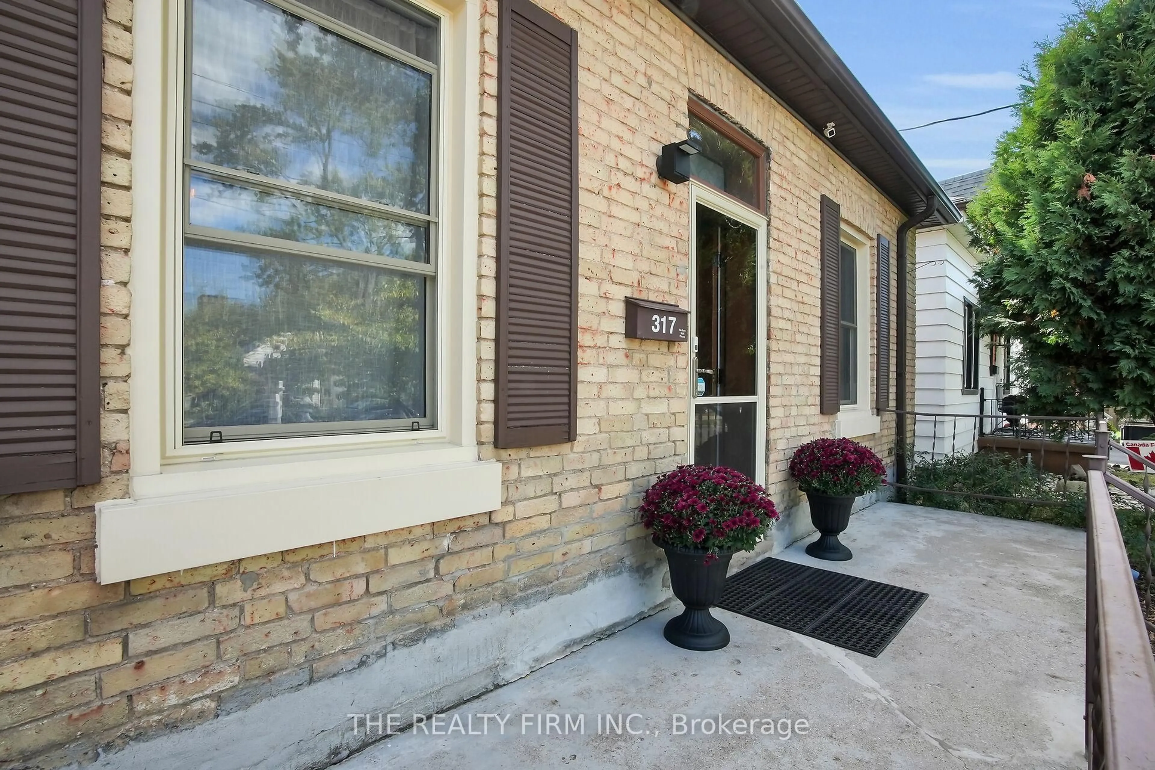Home with brick exterior material, street for 317 Simcoe St, London East Ontario N6B 1J4
