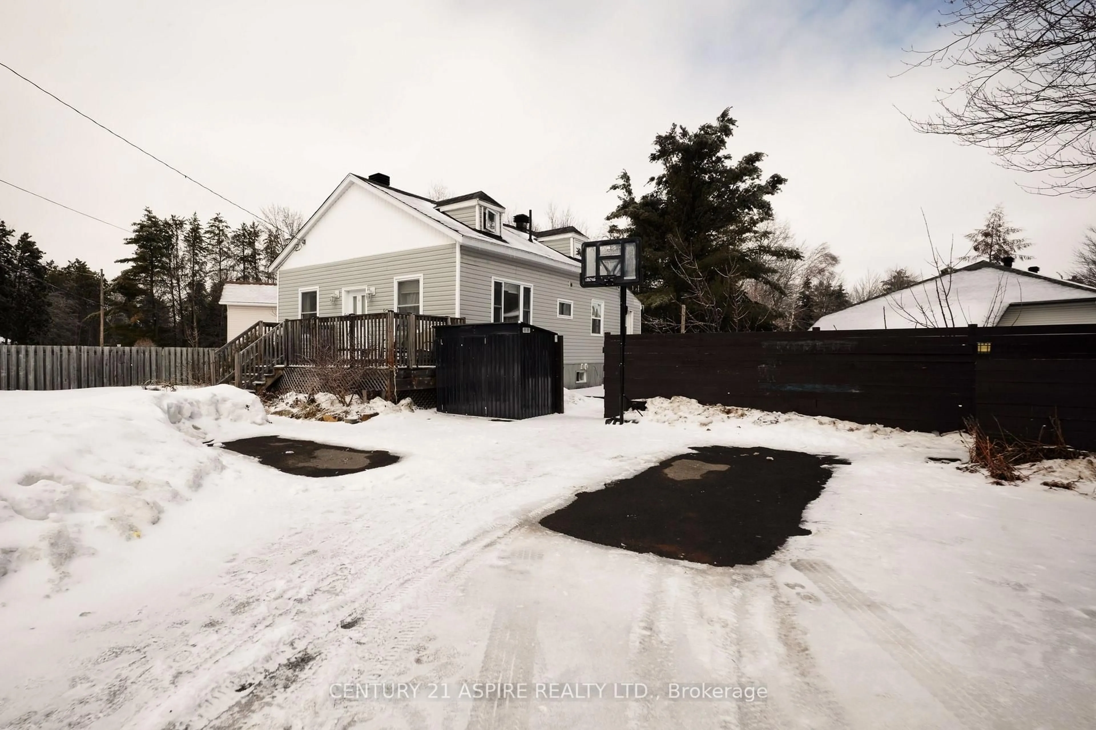 A pic from outside/outdoor area/front of a property/back of a property/a pic from drone, street for 212 Schwanz Rd, Petawawa Ontario K8H 1Y5