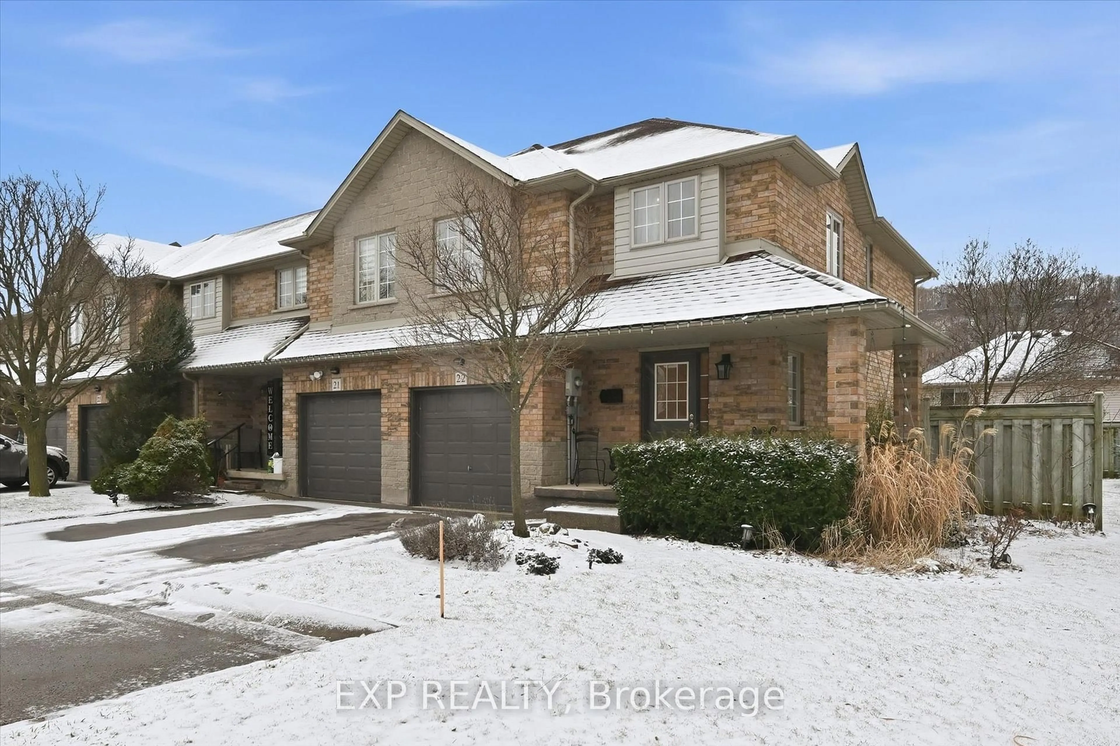 Home with brick exterior material, street for 18 Cedar St #22, Grimsby Ontario L3M 5M8