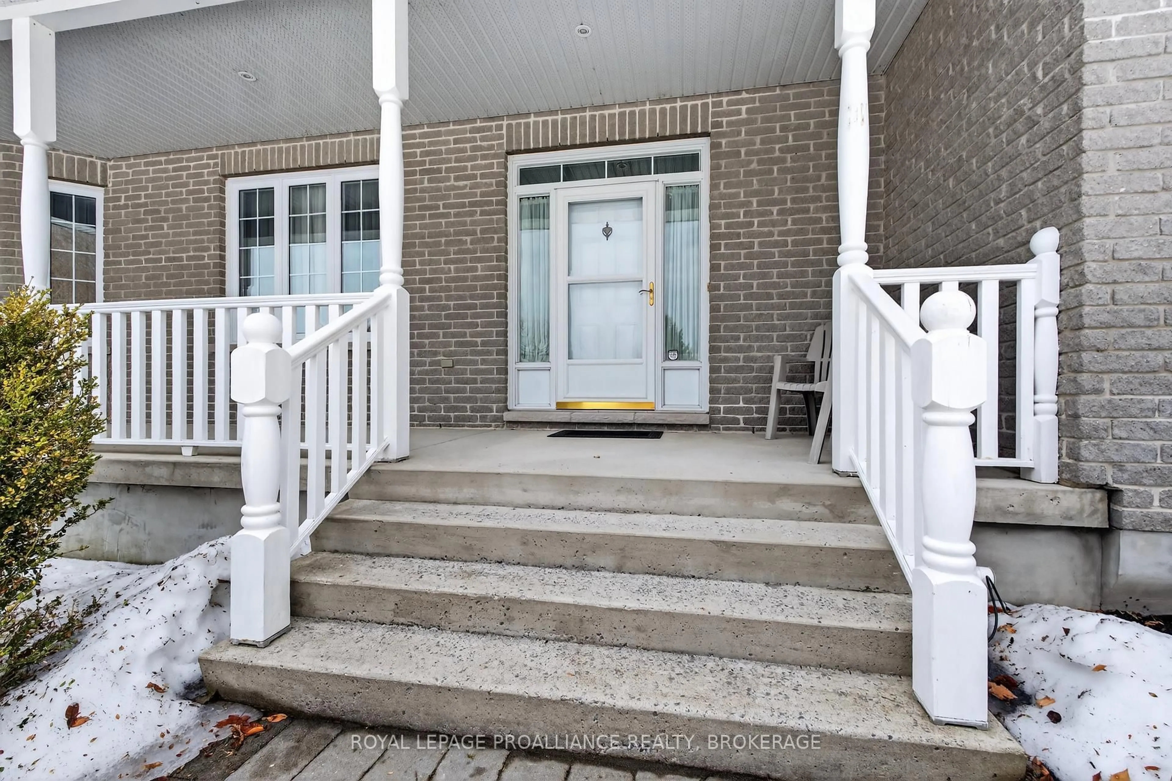 Unknown for 3953 Middle Woodland Dr, Inverary Ontario K0H 1X0