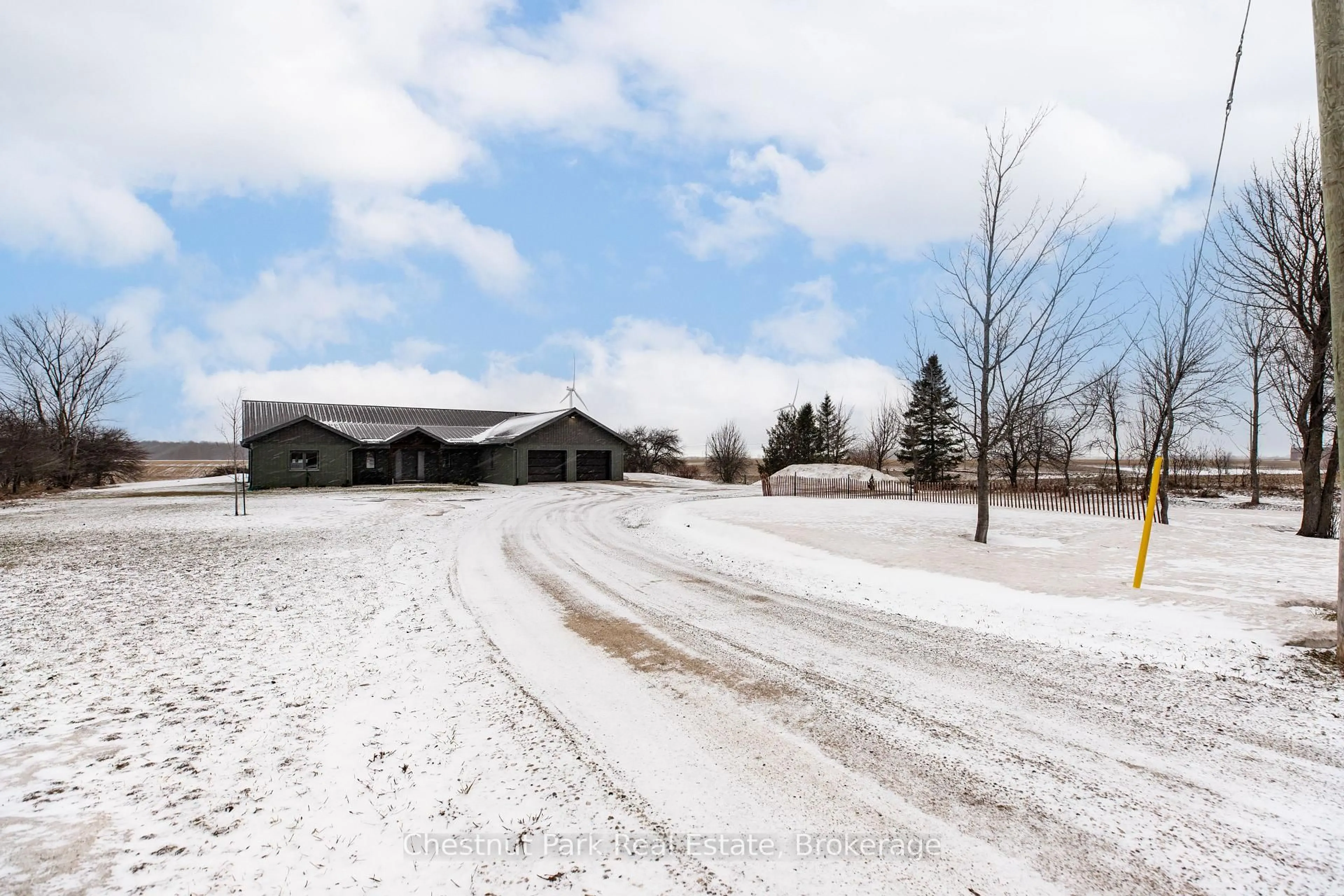 A pic from outside/outdoor area/front of a property/back of a property/a pic from drone, street for 1415 6 Concession, Kincardine Ontario N0G 2T0