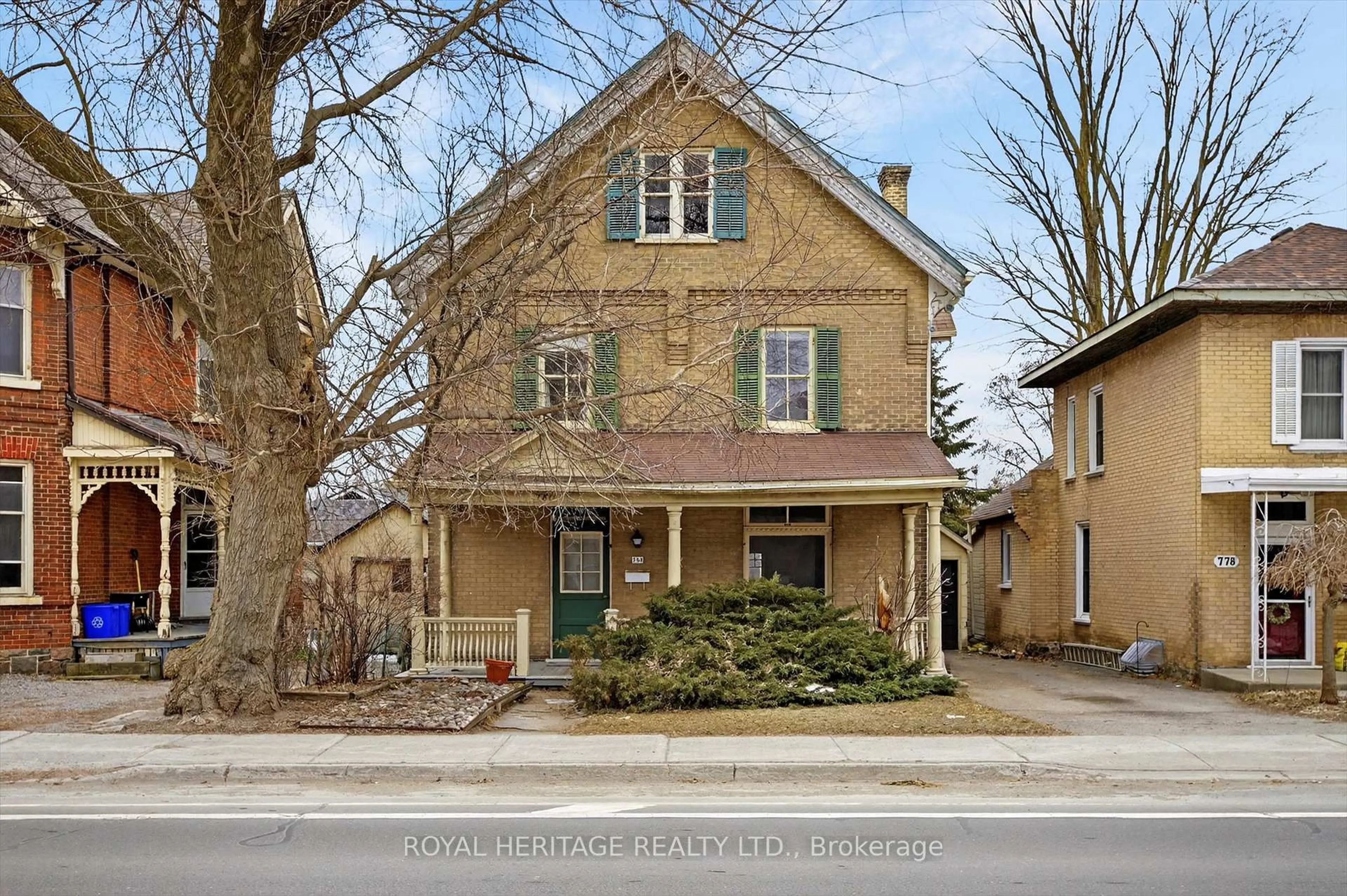 Home with brick exterior material, street for 780 Water St, Peterborough Ontario K9H 3N6