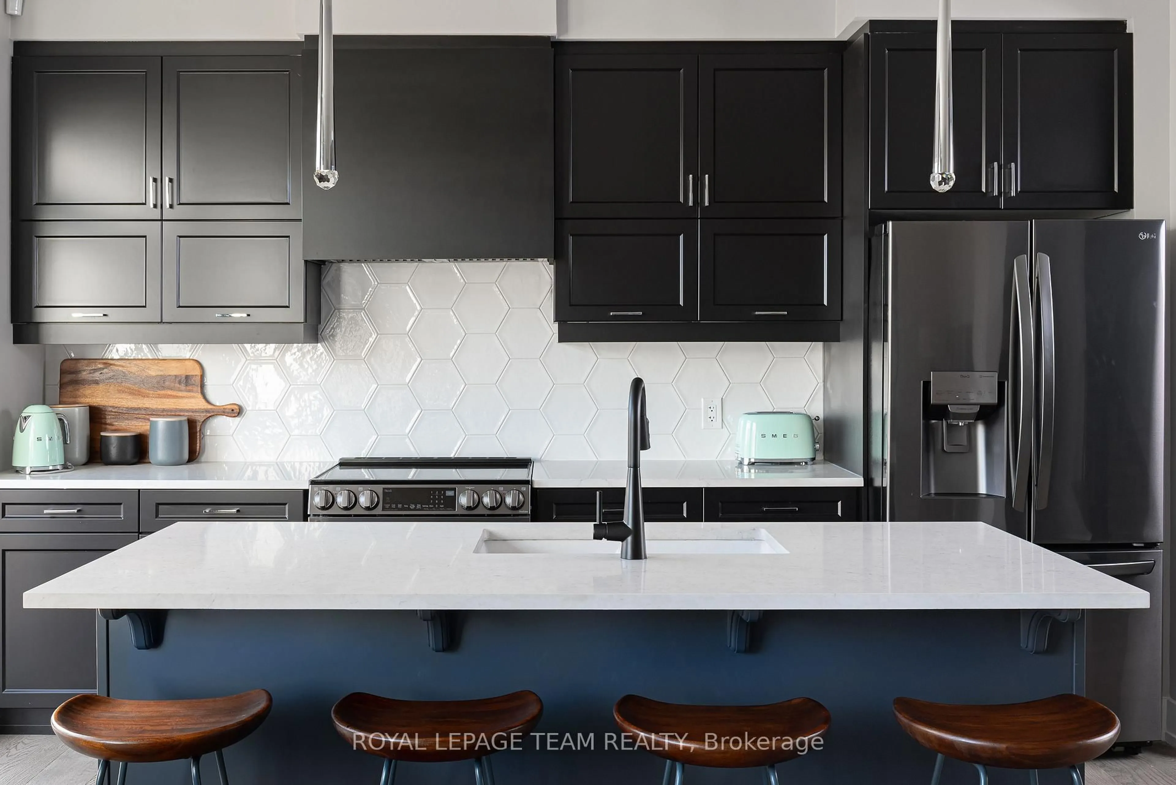 Contemporary kitchen, ceramic/tile floor for Lot 3626 Oxford Village, North Grenville Ontario K0G 1J0