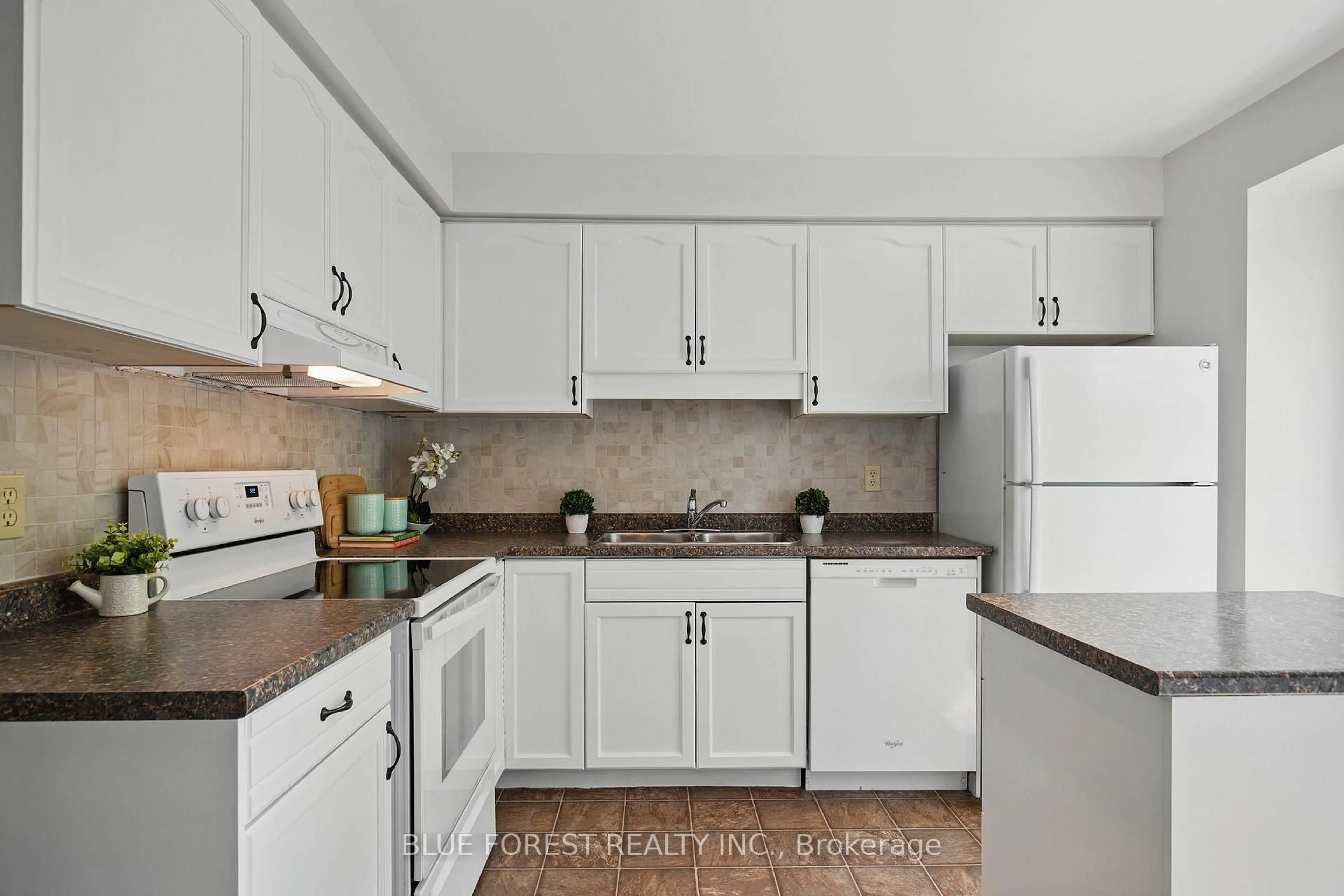 Standard kitchen, ceramic/tile floor for 1990 Wavell St #82, London East Ontario N5V 4N5