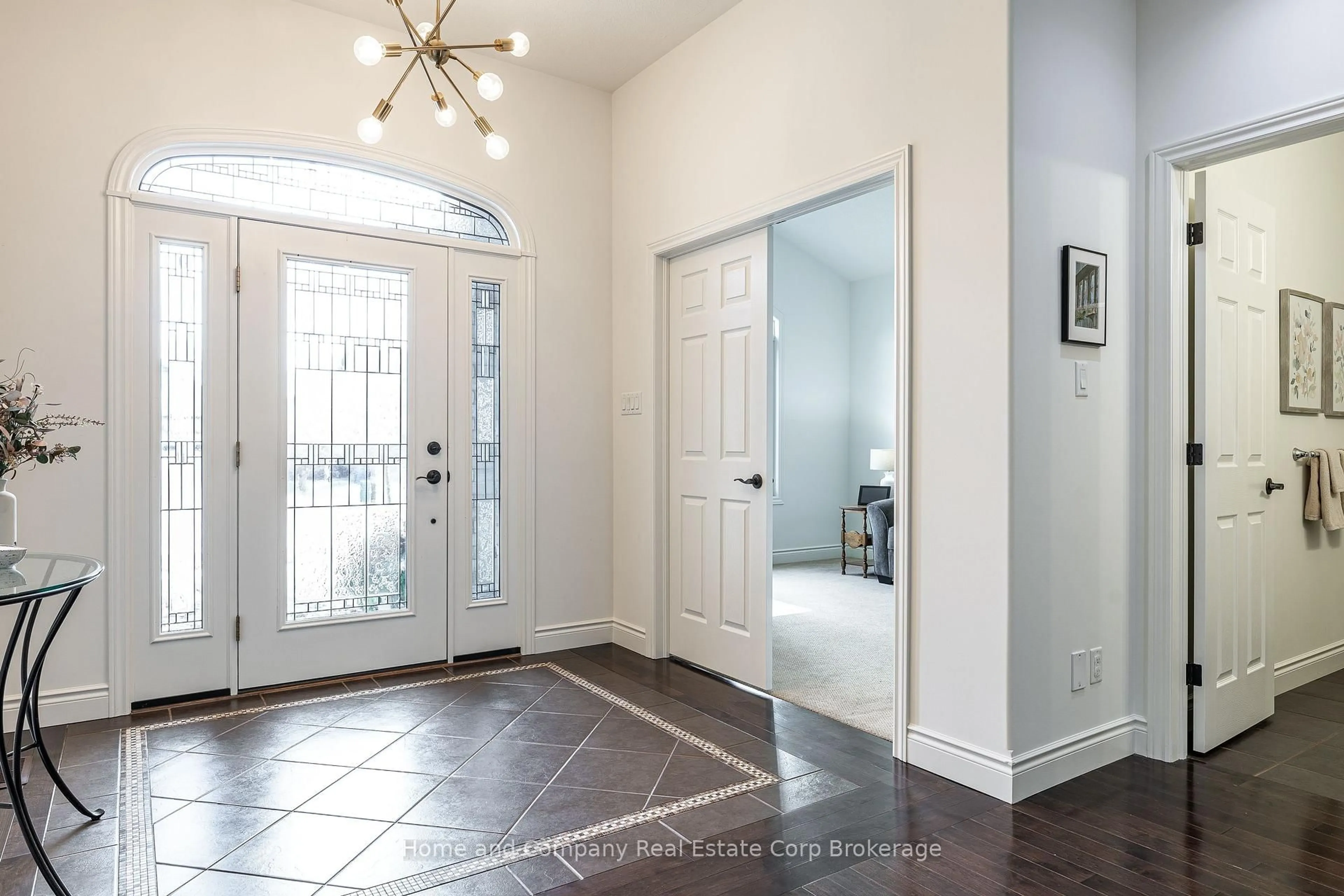 Indoor entryway for 19 Hossie Terr, Stratford Ontario N5A 8B6
