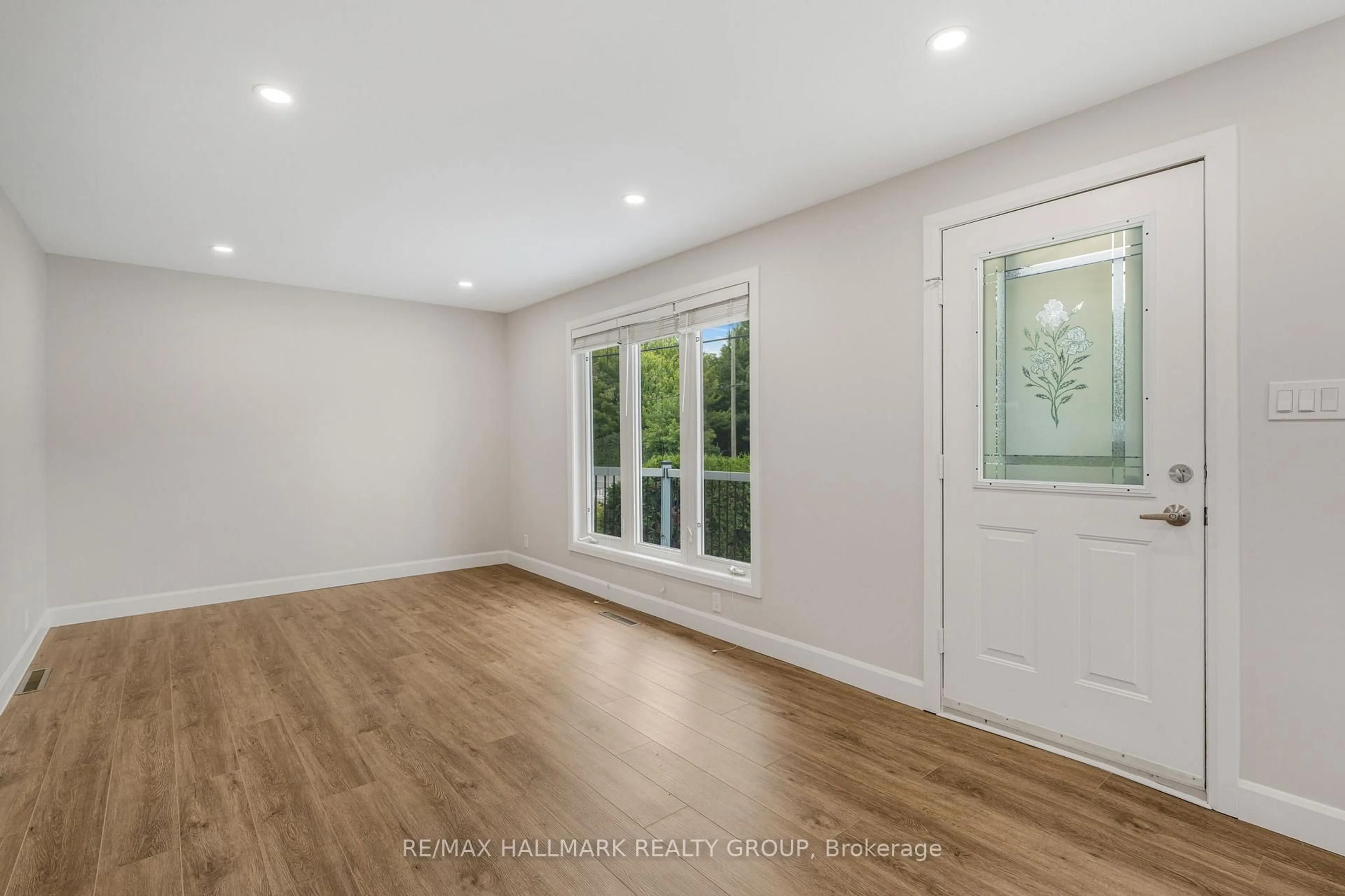 Unknown for 3900 Champlain Rd, Clarence-Rockland Ontario K0A 1E0