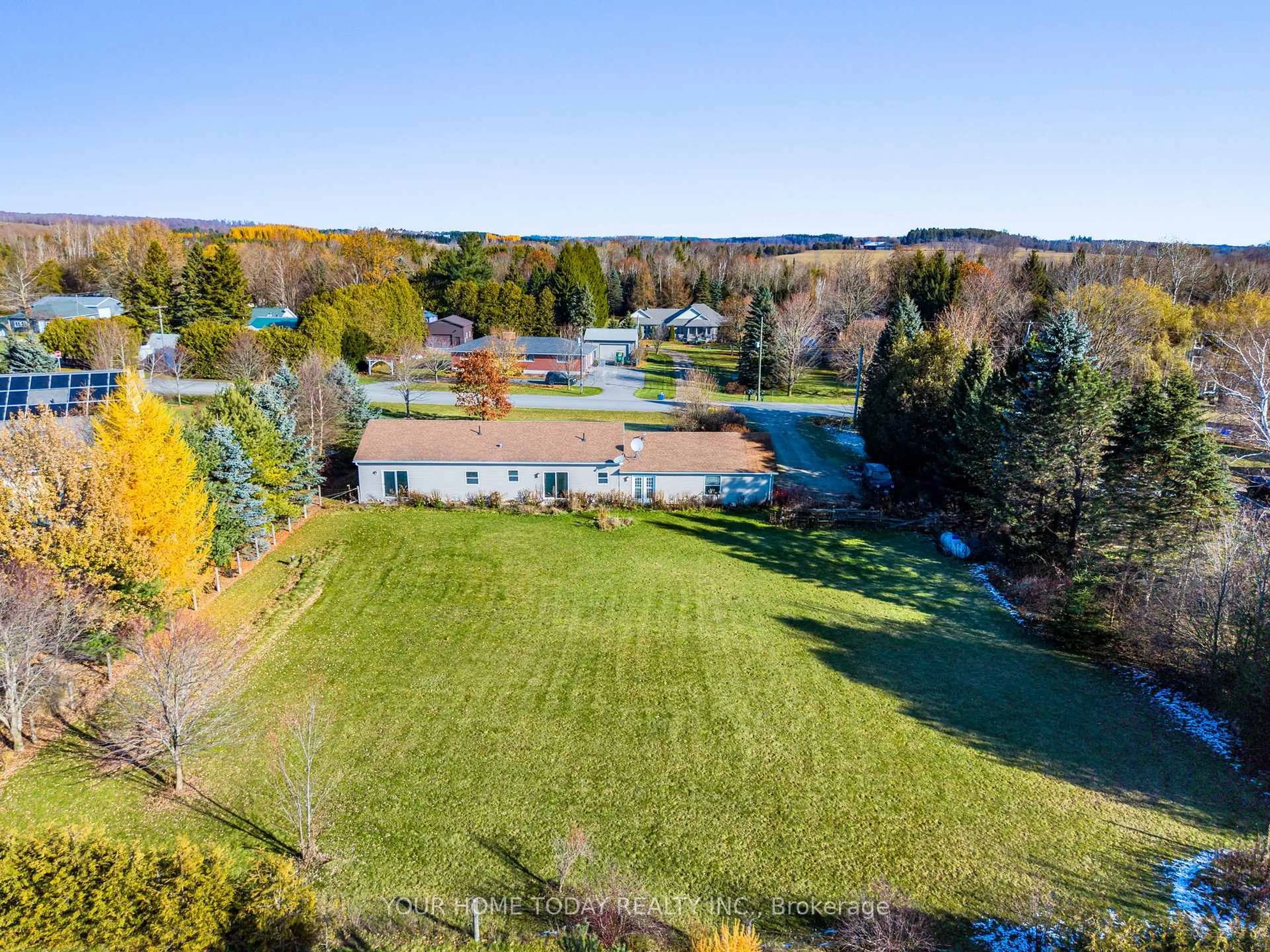 A pic from outside/outdoor area/front of a property/back of a property/a pic from drone, water/lake/river/ocean view for 5860 Fifth Line, Erin Ontario N0B 1Z0