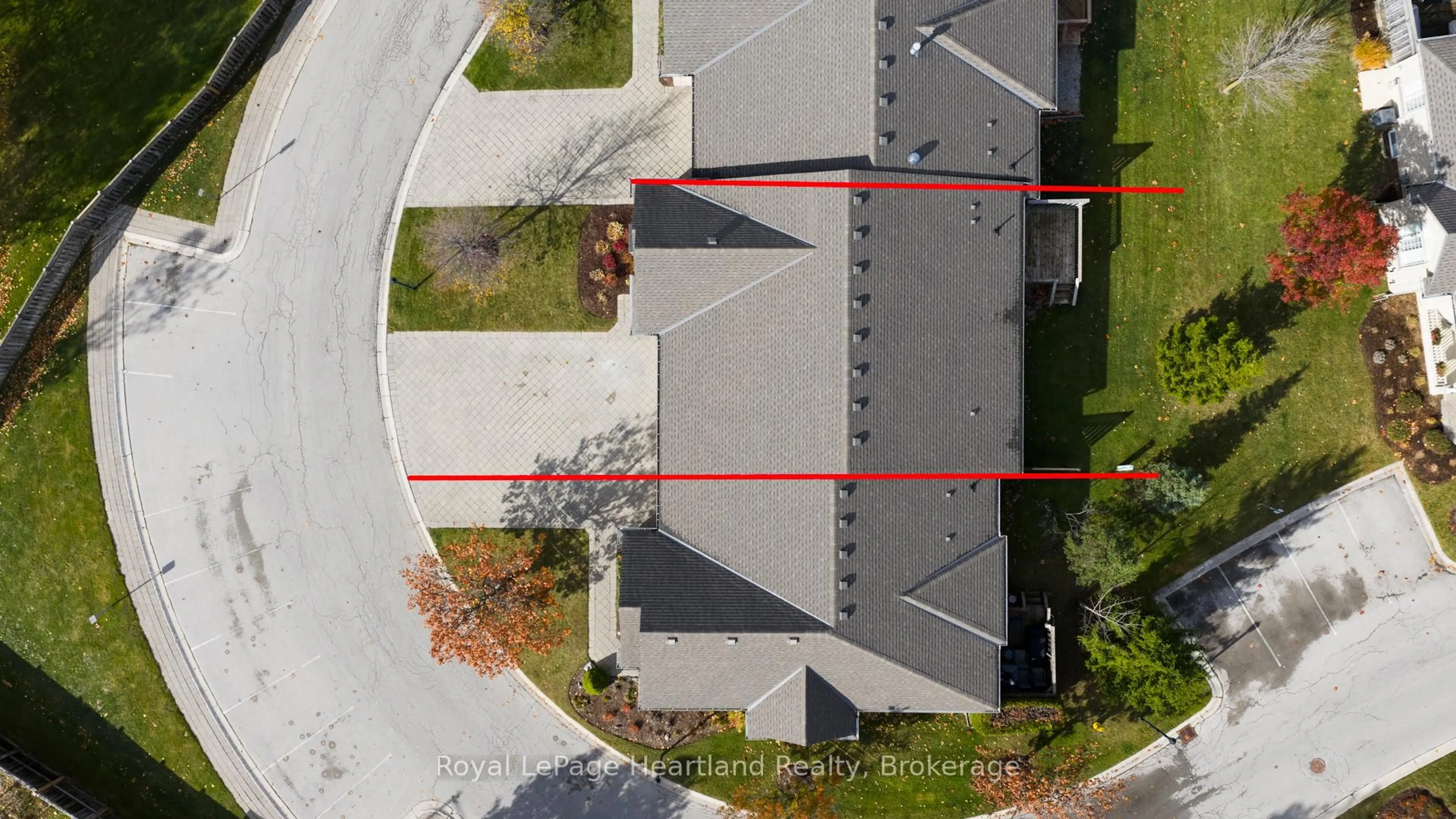 A pic from outside/outdoor area/front of a property/back of a property/a pic from drone, street for 575 Mcgarrell Pl #2, London North Ontario N6G 5L3