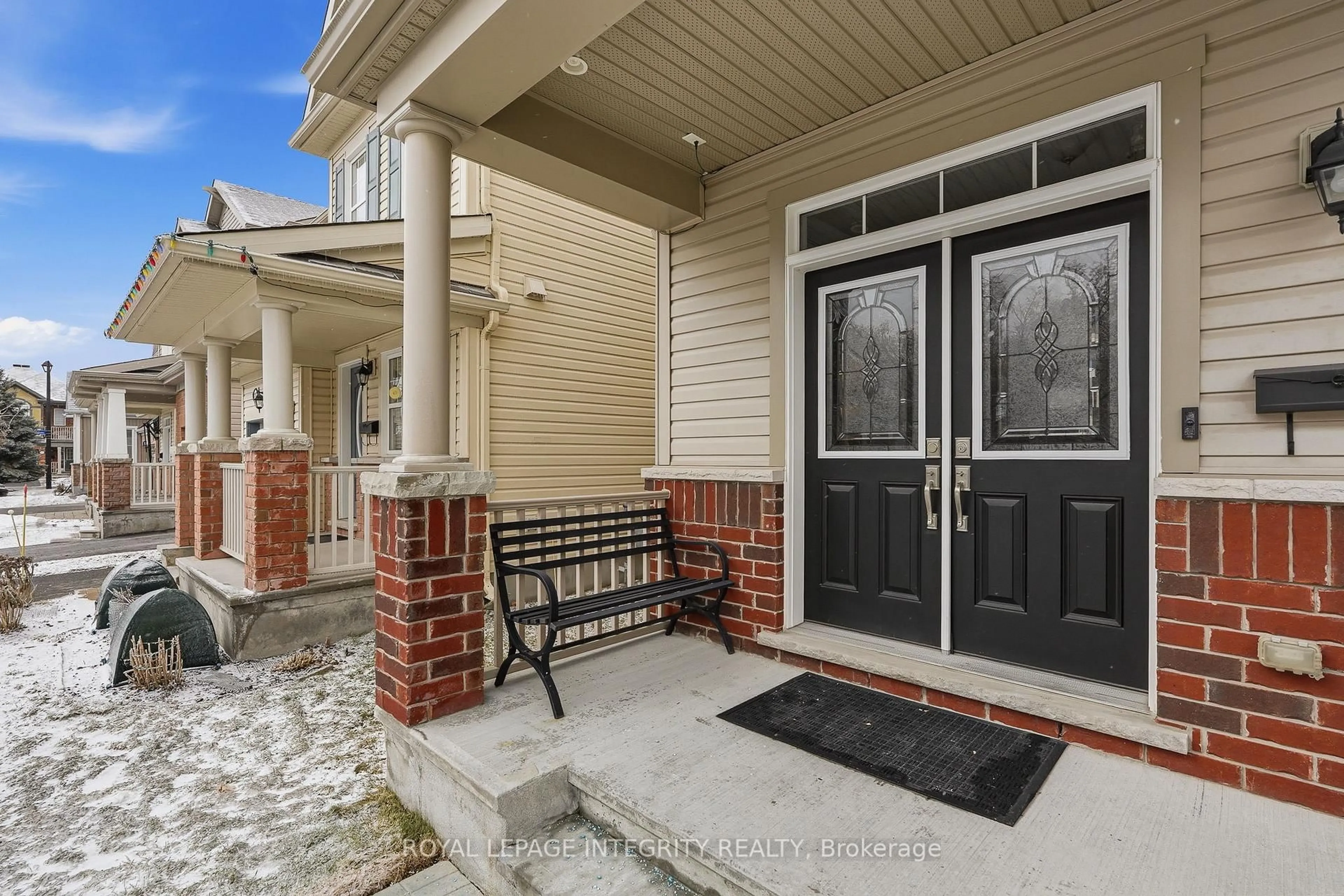 Indoor entryway for 109 Soleil Ave, Ottawa Ontario K4A 0V8