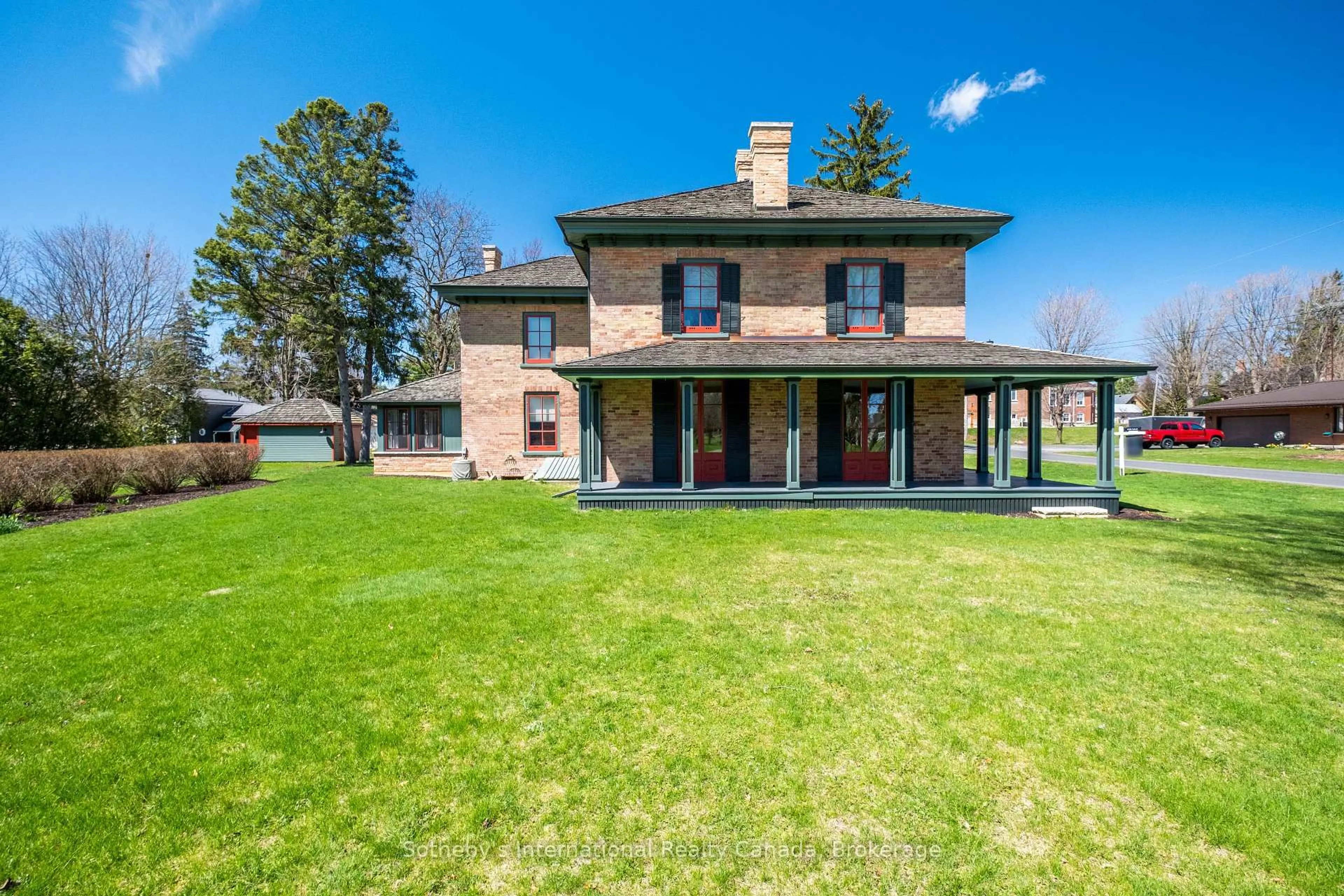 Unknown for 22 Lamport St, Norfolk Ontario N0E 1W0