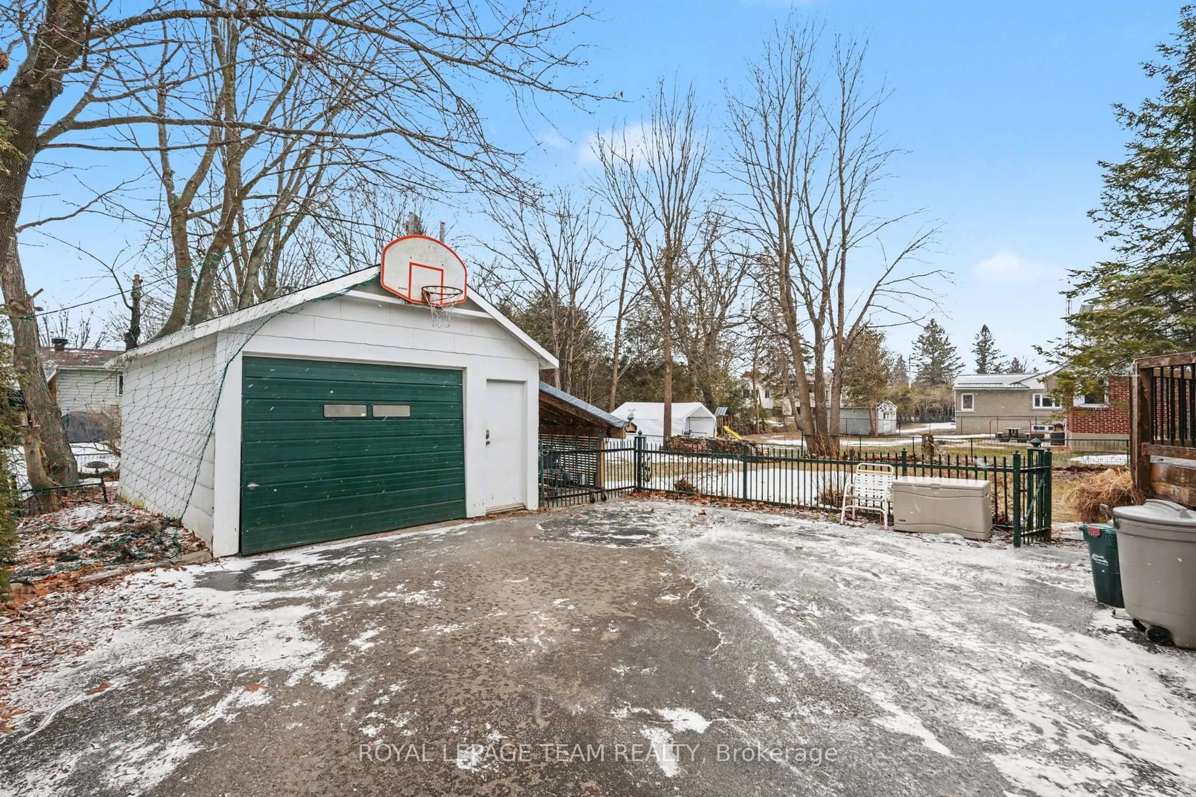 Unknown for 104 Van Buren St, North Grenville Ontario K0G 1J0