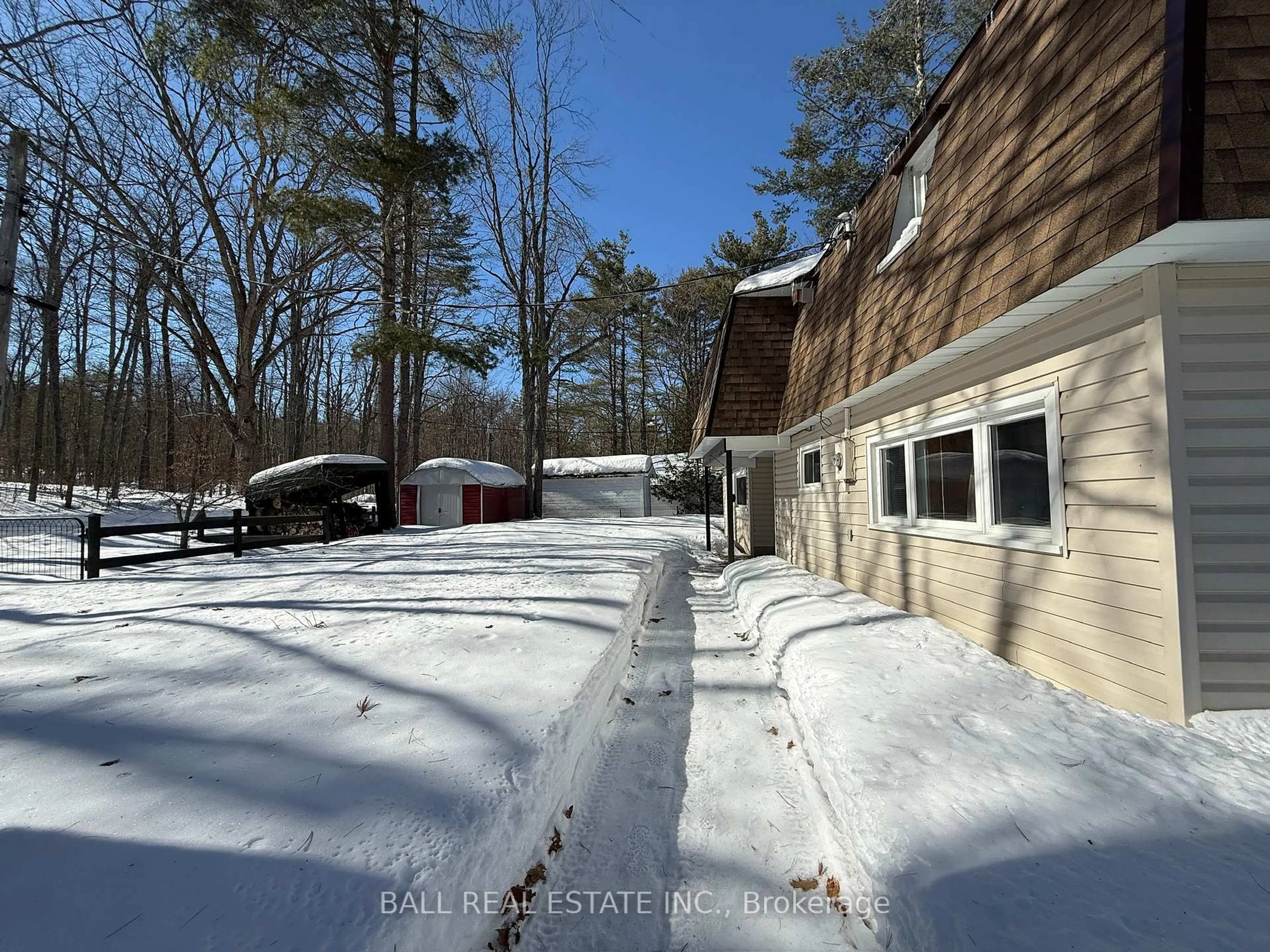 A pic from outside/outdoor area/front of a property/back of a property/a pic from drone, unknown for 10 Fire Route 133A, Trent Lakes Ontario K0L 1J0