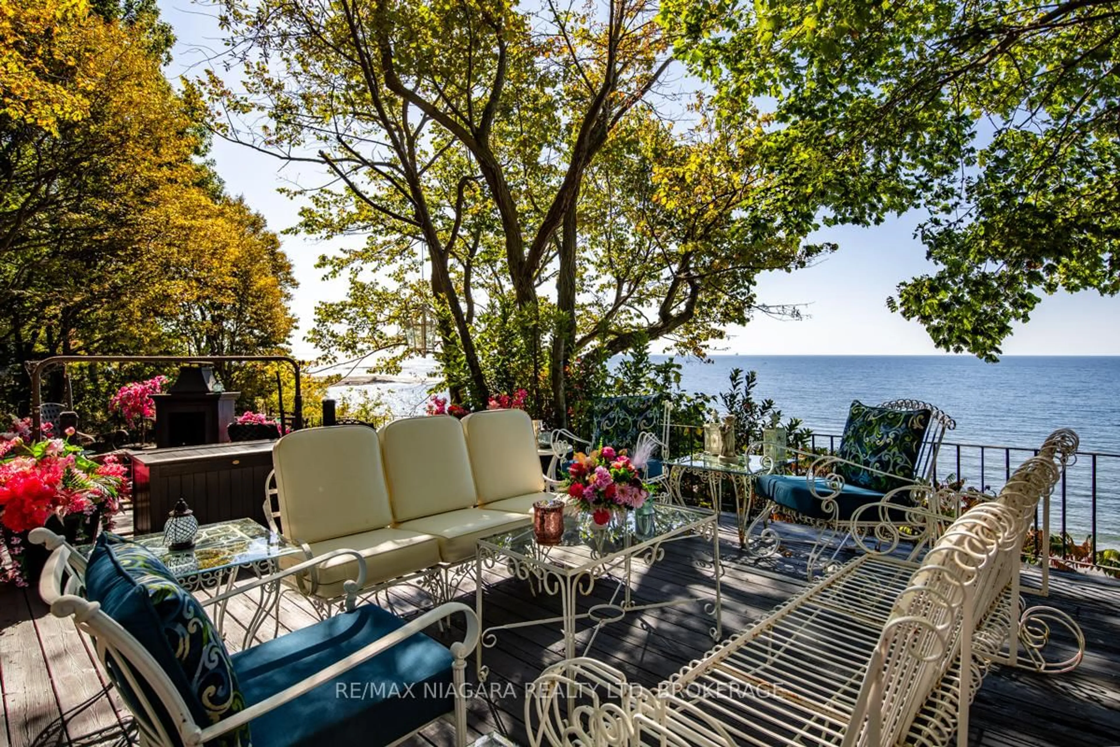 Patio, water/lake/river/ocean view for 735 Lakeshore Rd, Port Colborne Ontario L3K 5V3