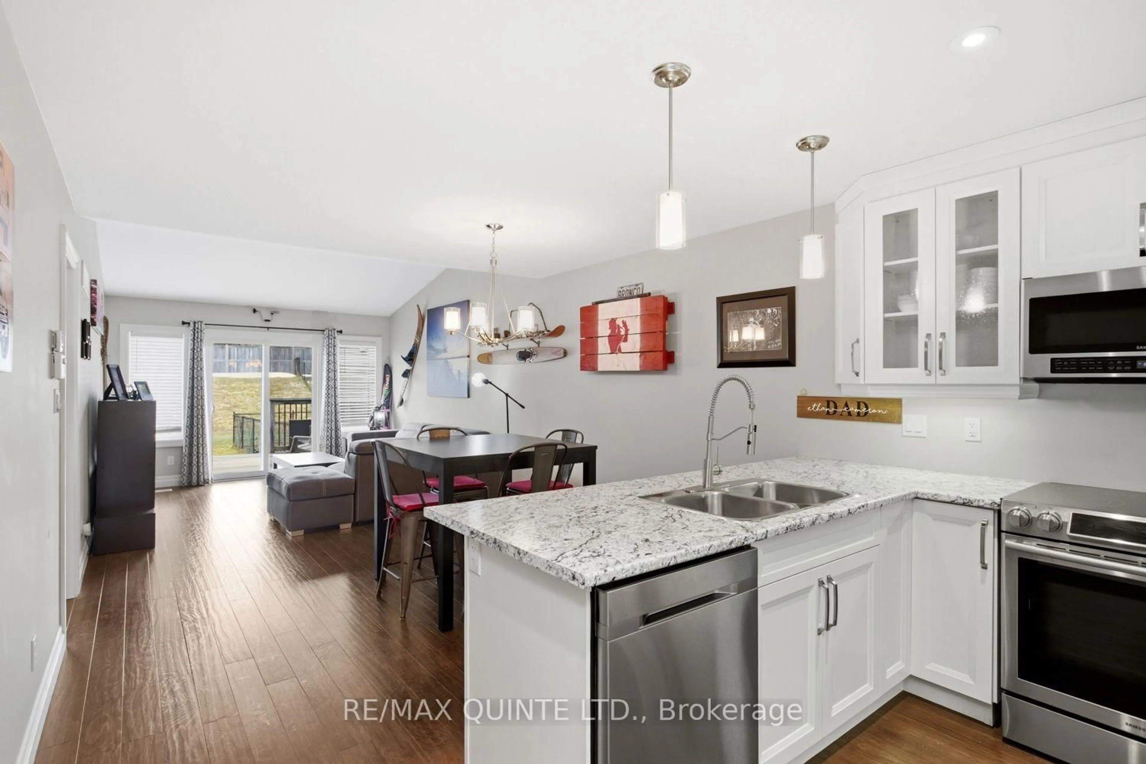 Open concept kitchen, ceramic/tile floor for 71 Aspen Dr, Quinte West Ontario K8V 0E2