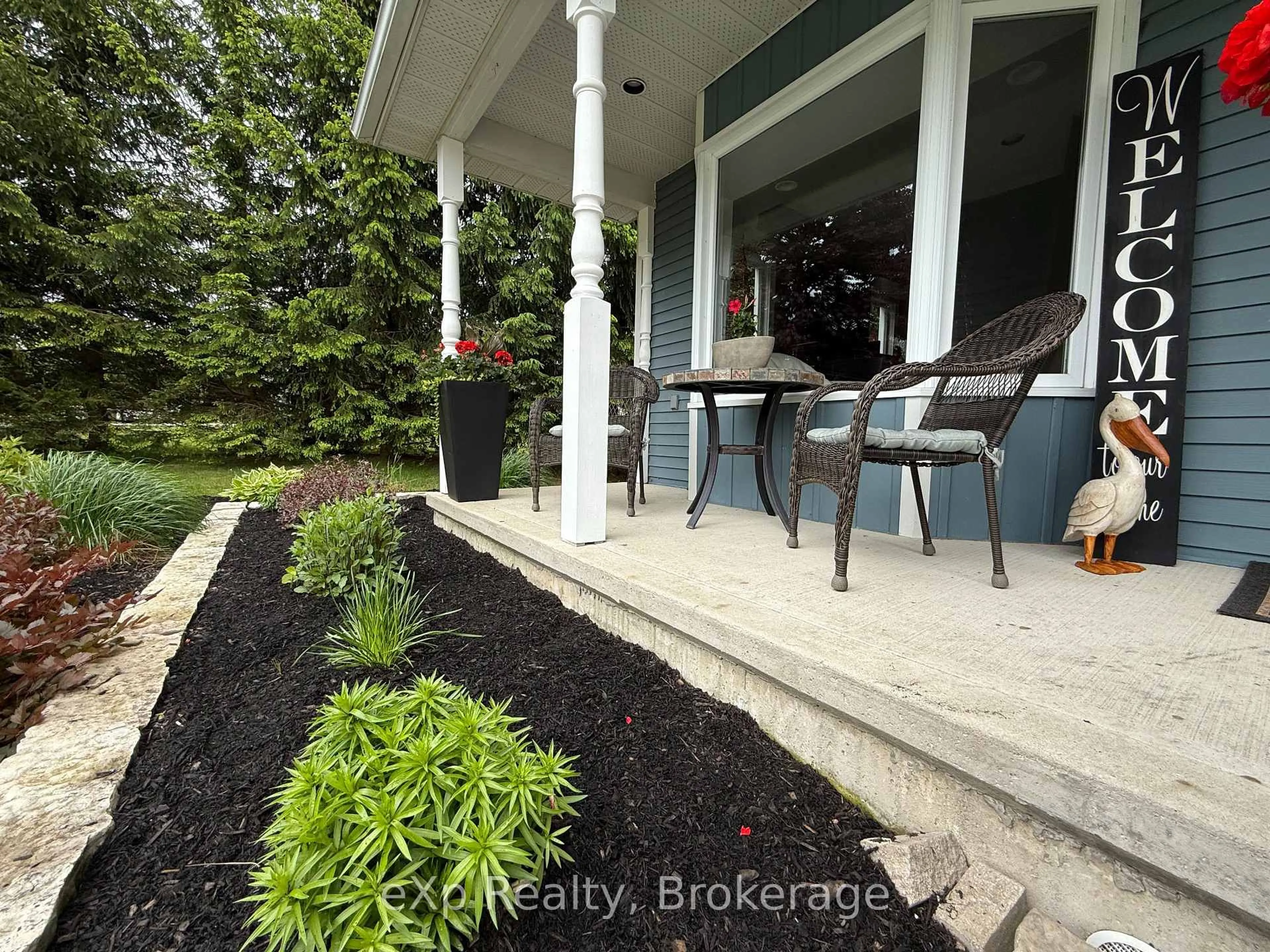 Patio, water/lake/river/ocean view for 3 GRAY Crt, South Bruce Ontario N0G 2J0