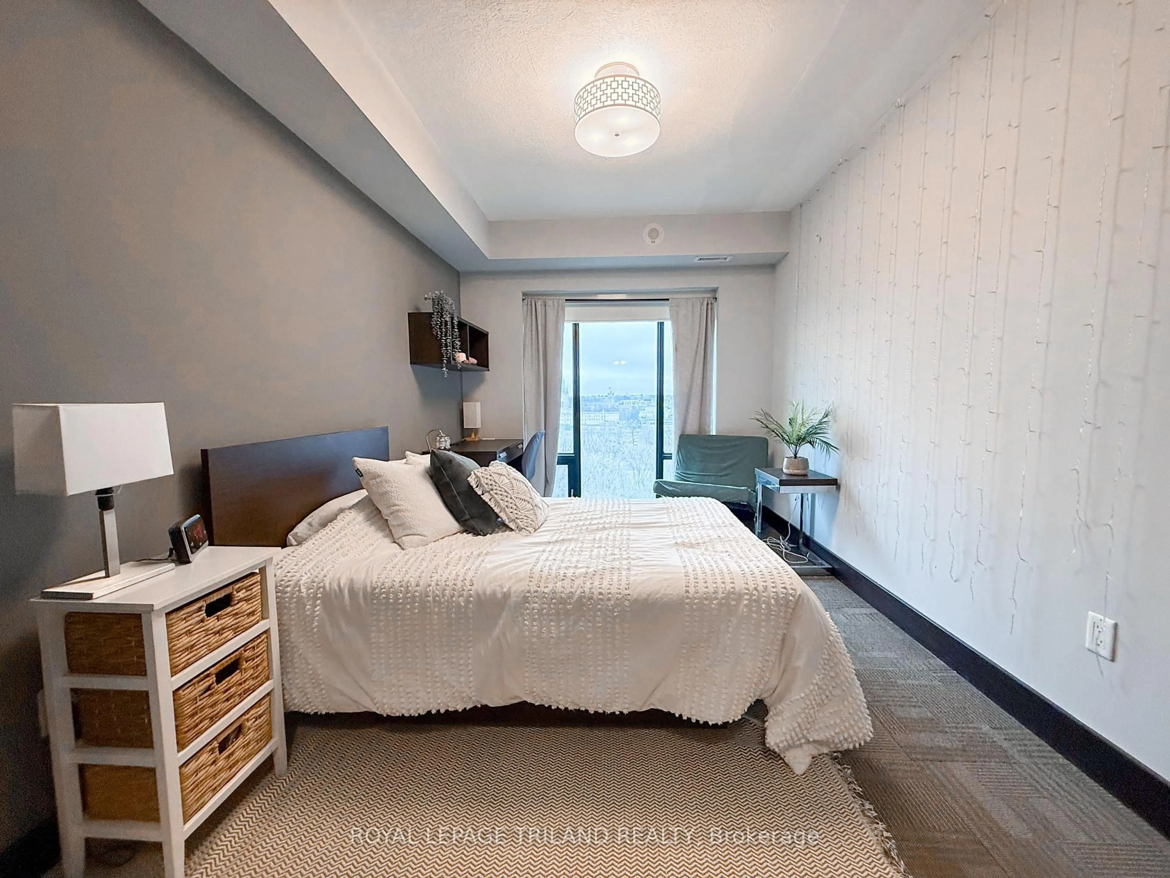 Bedroom with bed, unknown for 1235 Richmond St #1511, London East Ontario N6A 0C1