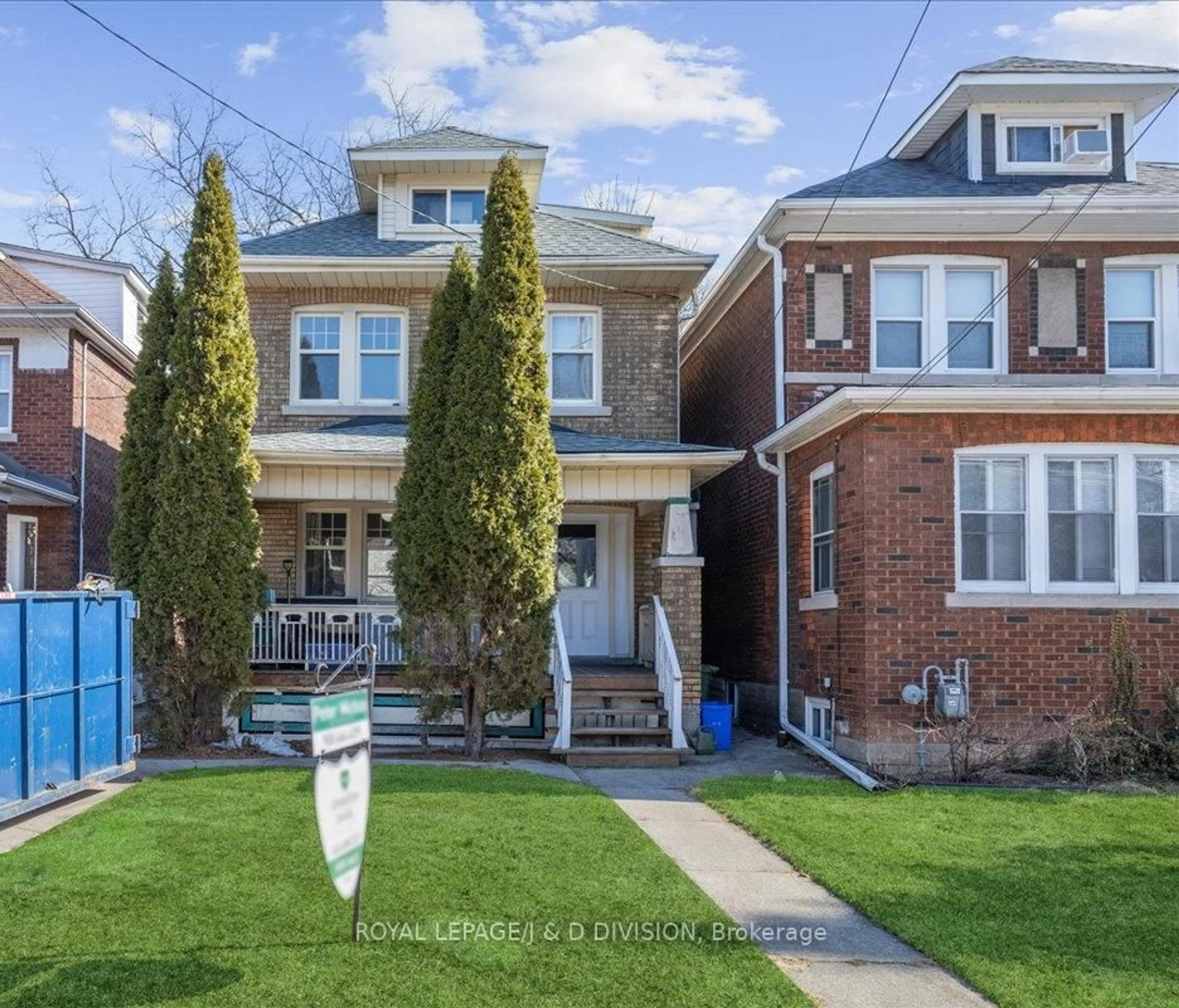 Home with brick exterior material, street for 59 Paisley Ave #Ave S, Hamilton Ontario L8S 1V2