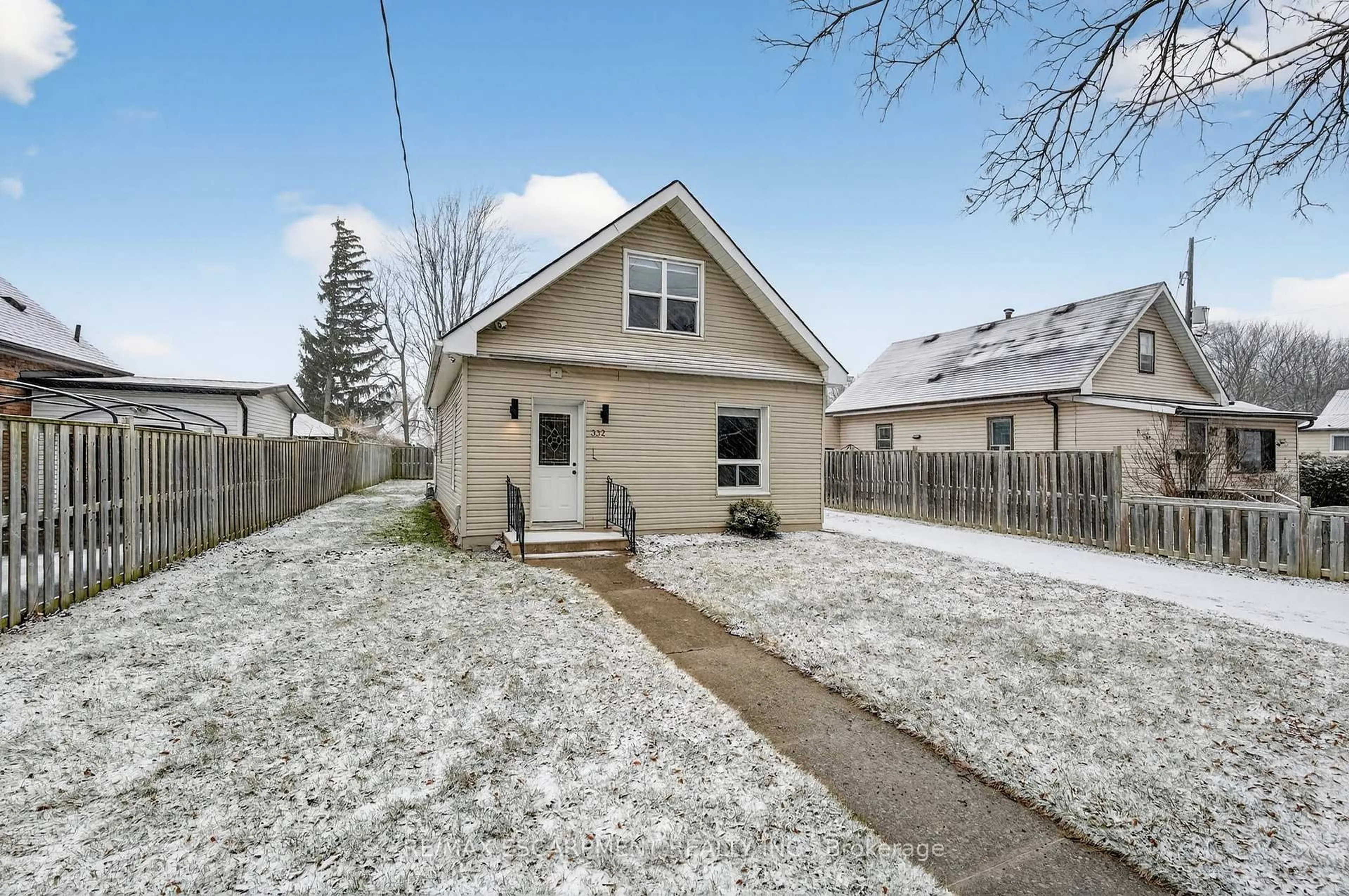 Unknown for 332 QUEEN St, Norfolk Ontario N3Y 3Z1