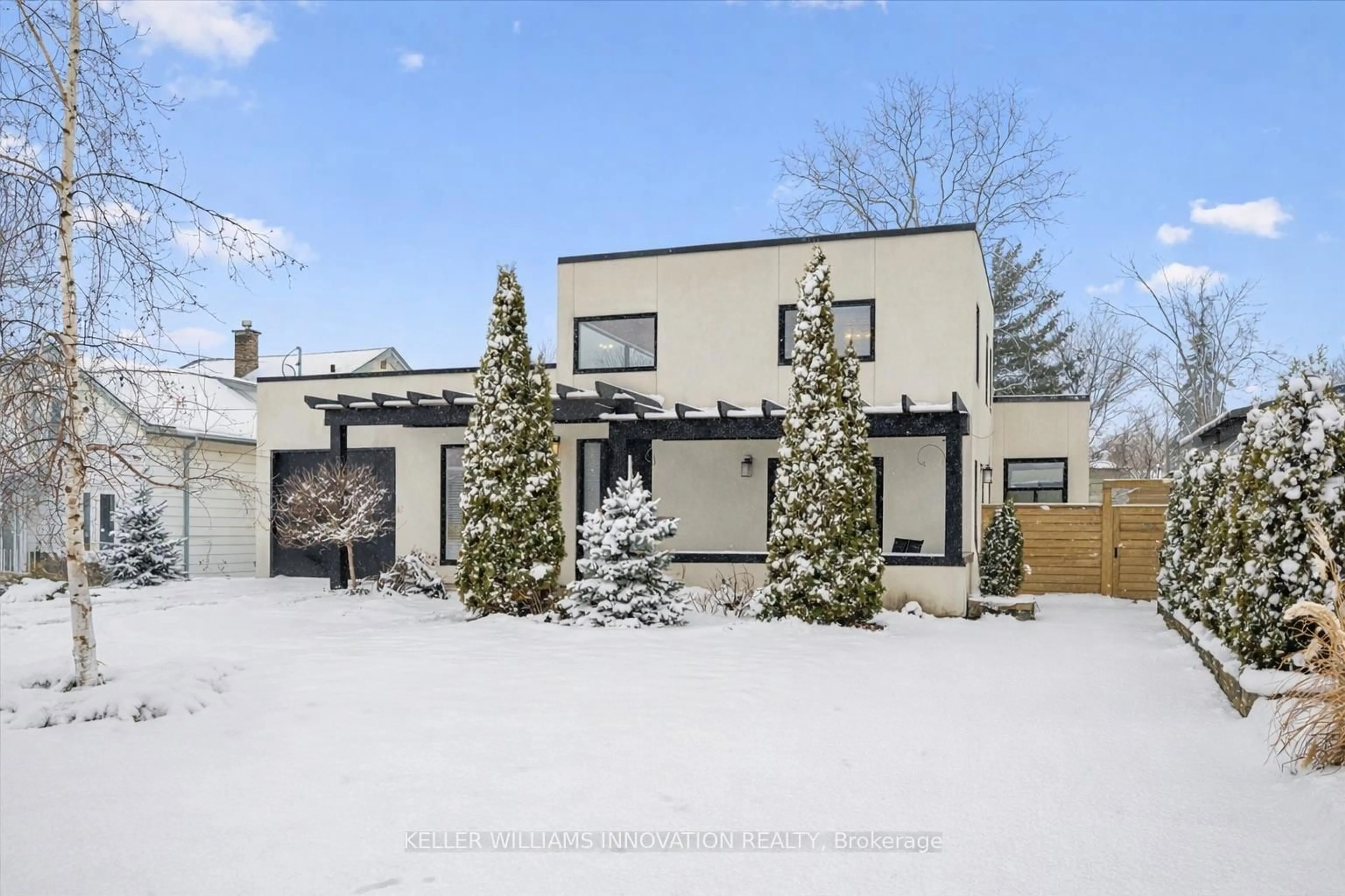 Unknown for 149 Woolwich St, Waterloo Ontario N2K 1S5