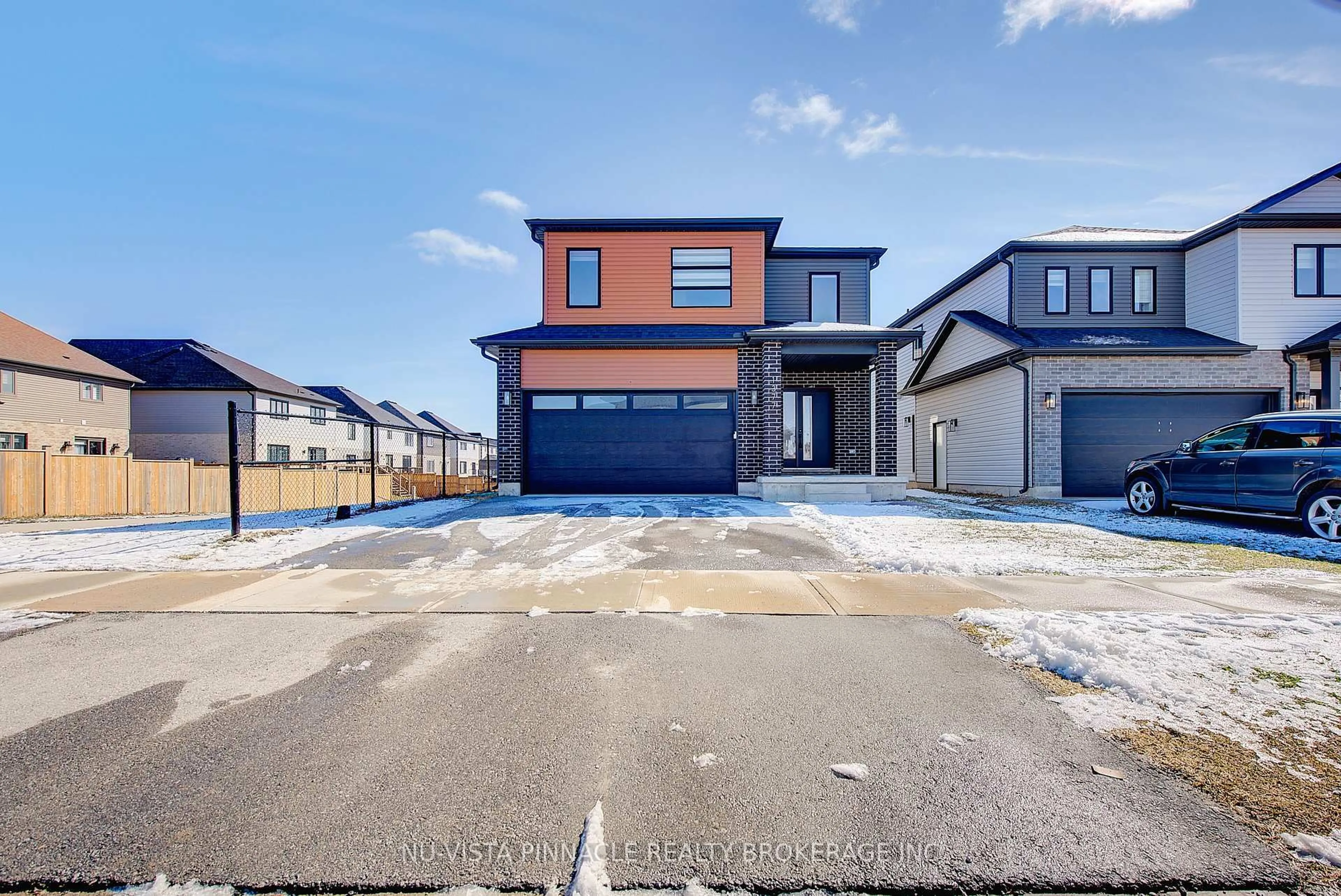 Unknown for 1377 Twilite Blvd, London North Ontario N6G 3R5