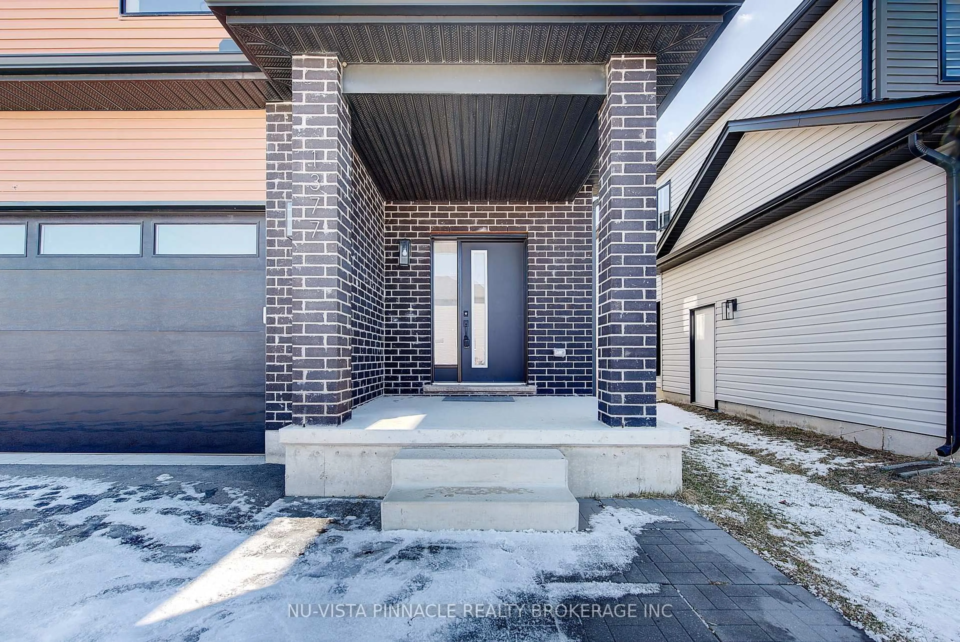 Unknown for 1377 Twilite Blvd, London North Ontario N6G 3R5