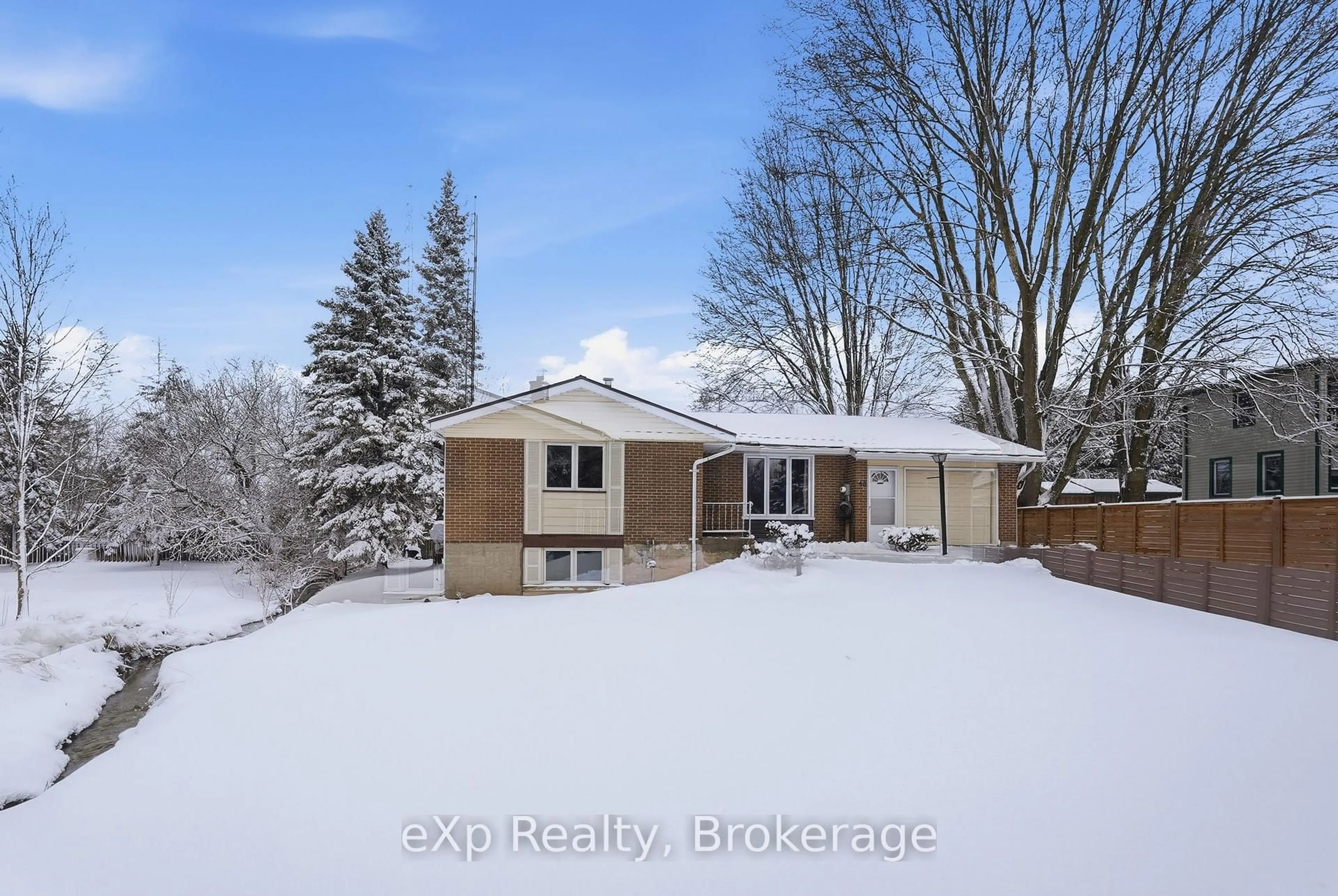 A pic from outside/outdoor area/front of a property/back of a property/a pic from drone, unknown for 60 Main St, Mapleton Ontario N0G 1P0