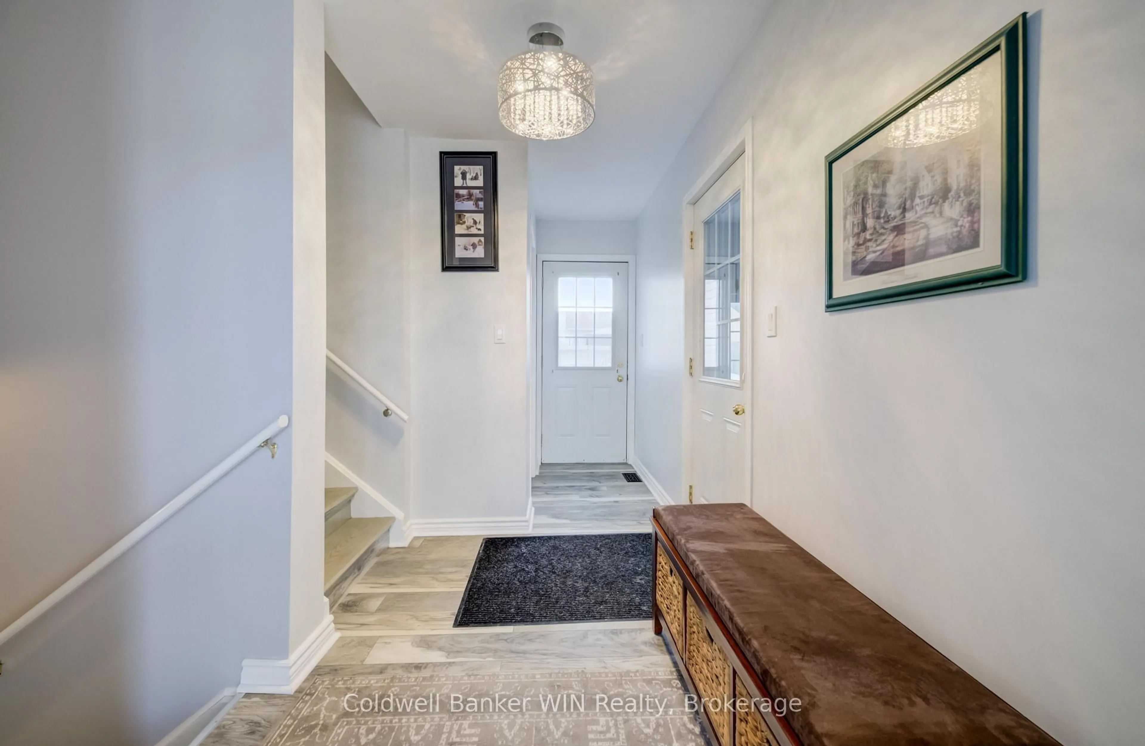 Indoor entryway for 490 King St, Wellington North Ontario N0G 2L0