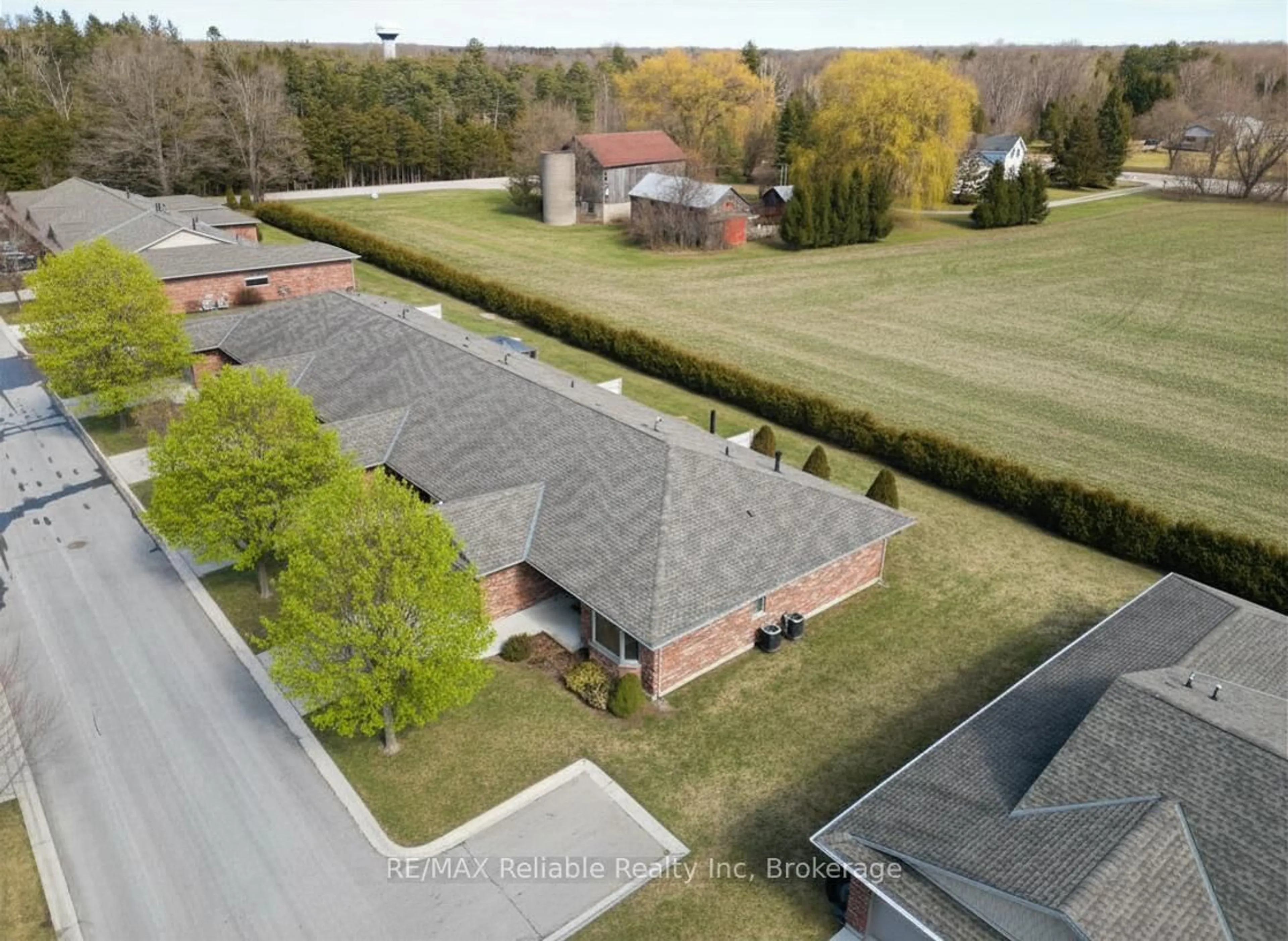 A pic from outside/outdoor area/front of a property/back of a property/a pic from drone, unknown for 15 Bayfield Mews Lane, Bluewater Ontario N0M 1G0
