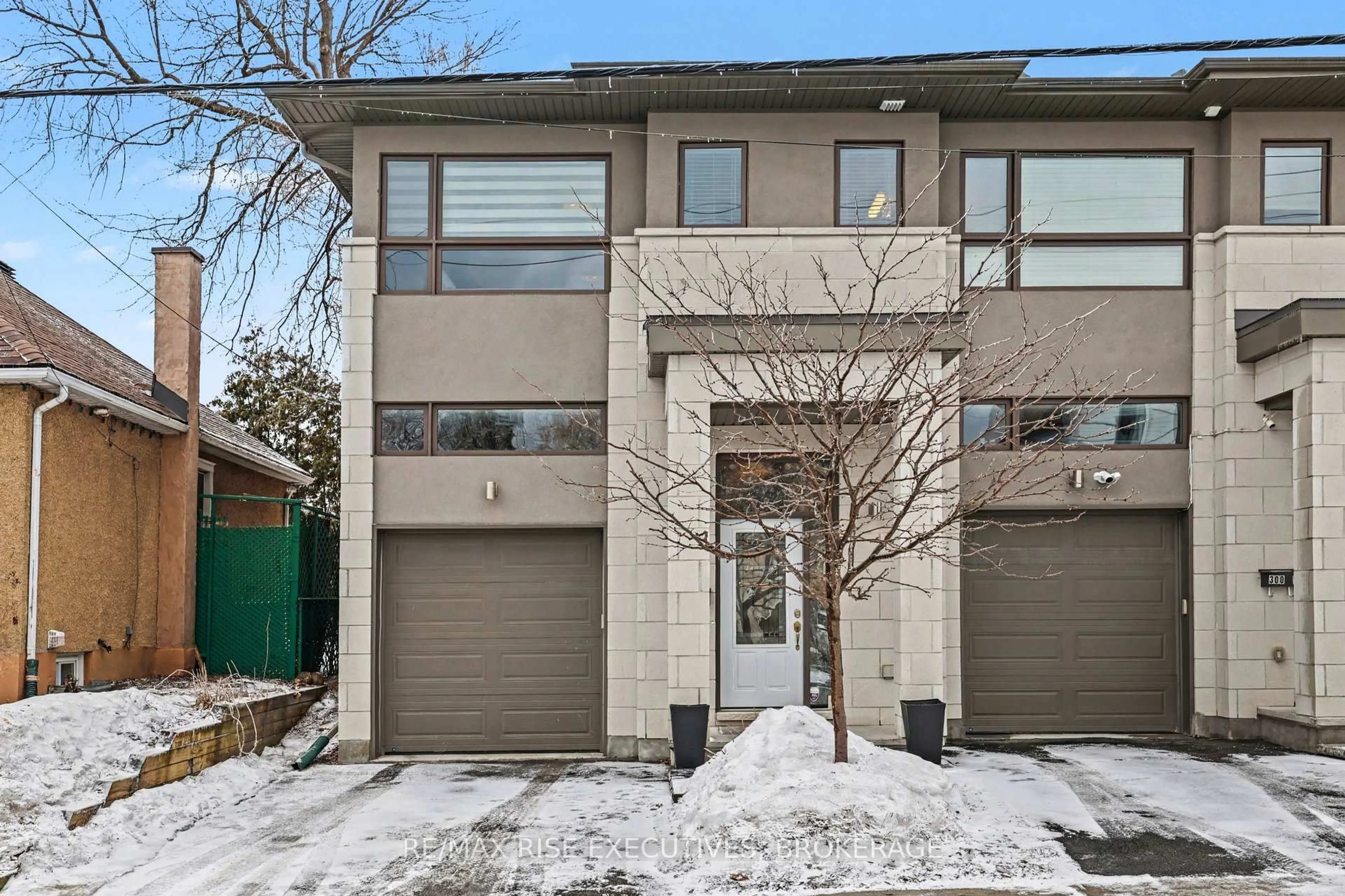 Home with brick exterior material, street for 300C RICHELIEU Ave, Ottawa Ontario K1L 6K3