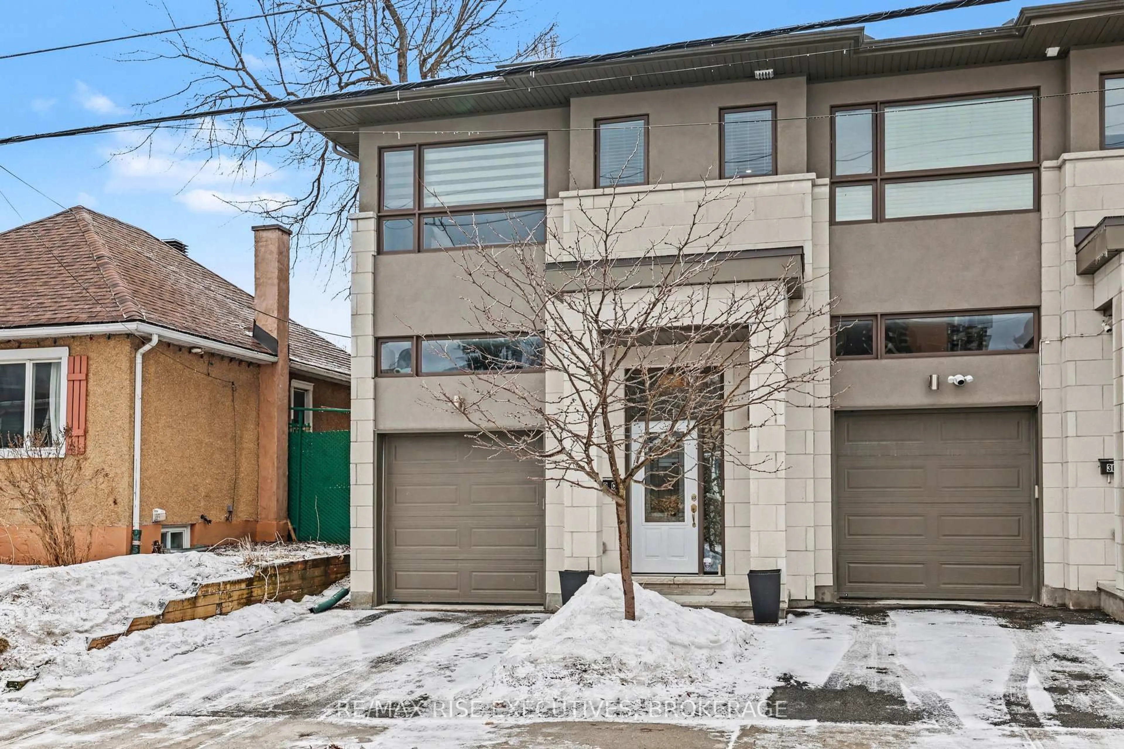 Home with brick exterior material, street for 300C RICHELIEU Ave, Ottawa Ontario K1L 6K3