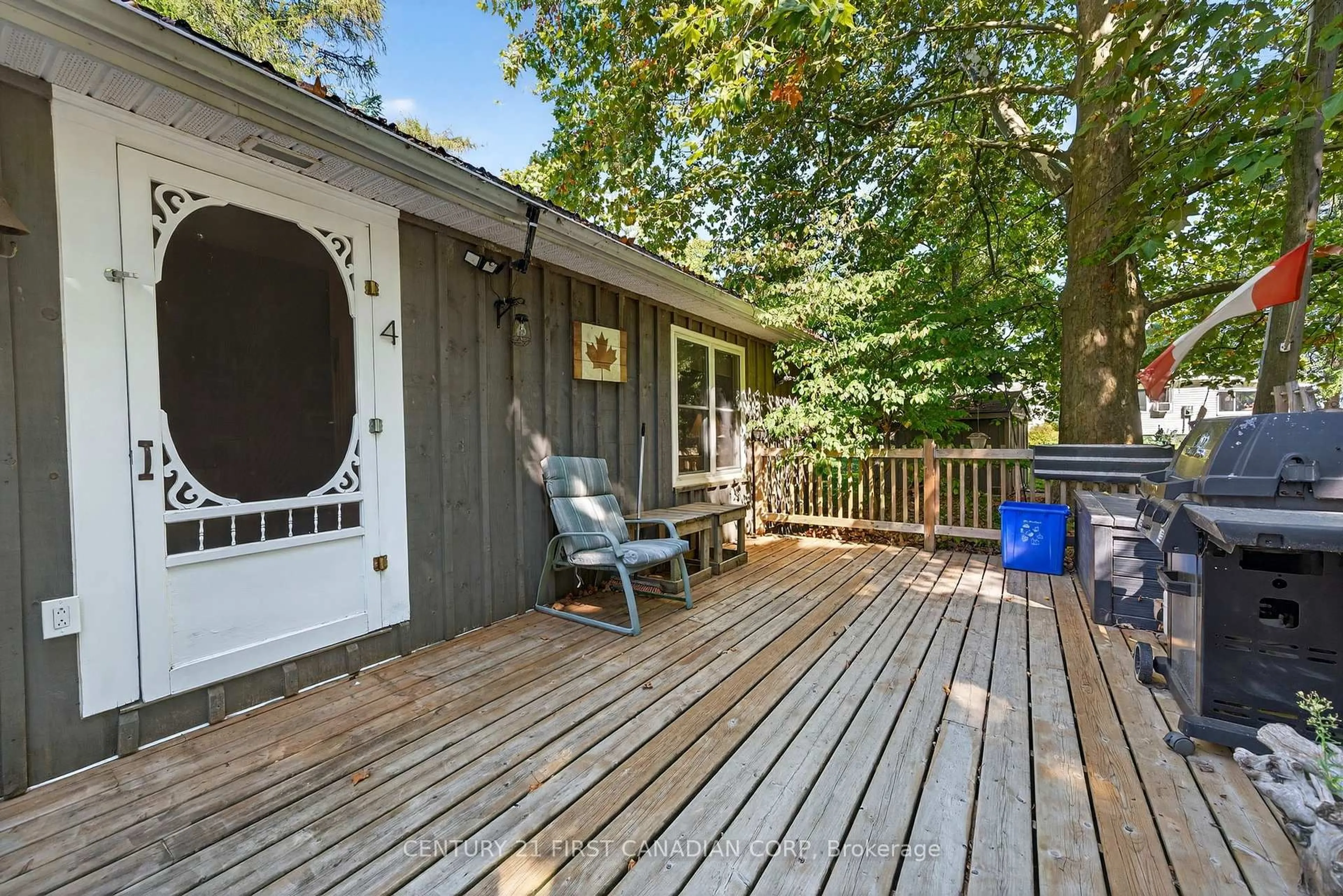 Patio, unknown for 49075 Dexter Line #4, Malahide Ontario N5H 2R2