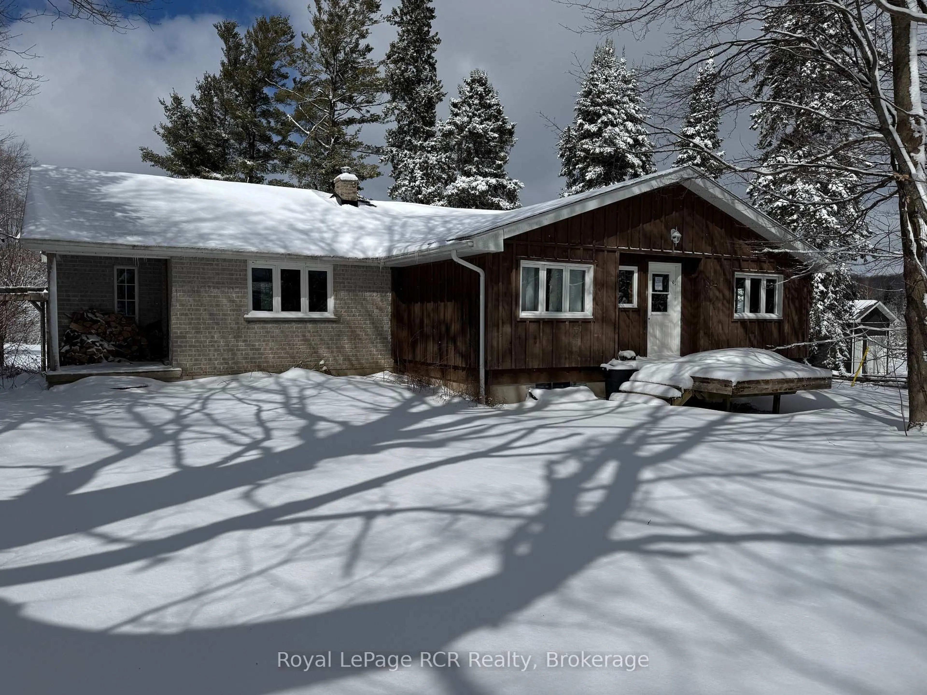 A pic from outside/outdoor area/front of a property/back of a property/a pic from drone, street for 600457 50 Sdrd, Chatsworth Ontario N0H 1R0