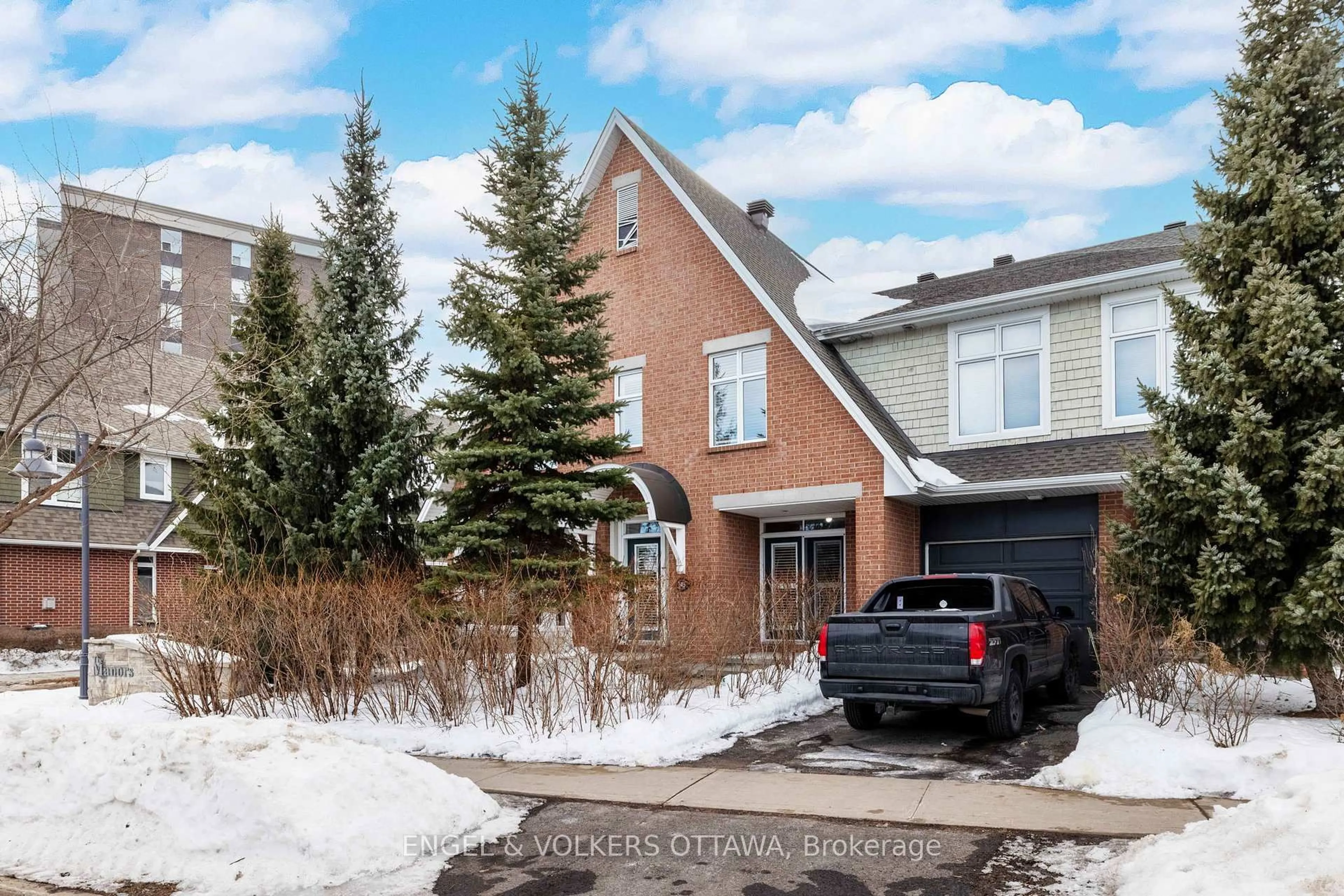 Home with brick exterior material, street for 145 Manorhill Private, Ottawa Ontario K1H 2J3