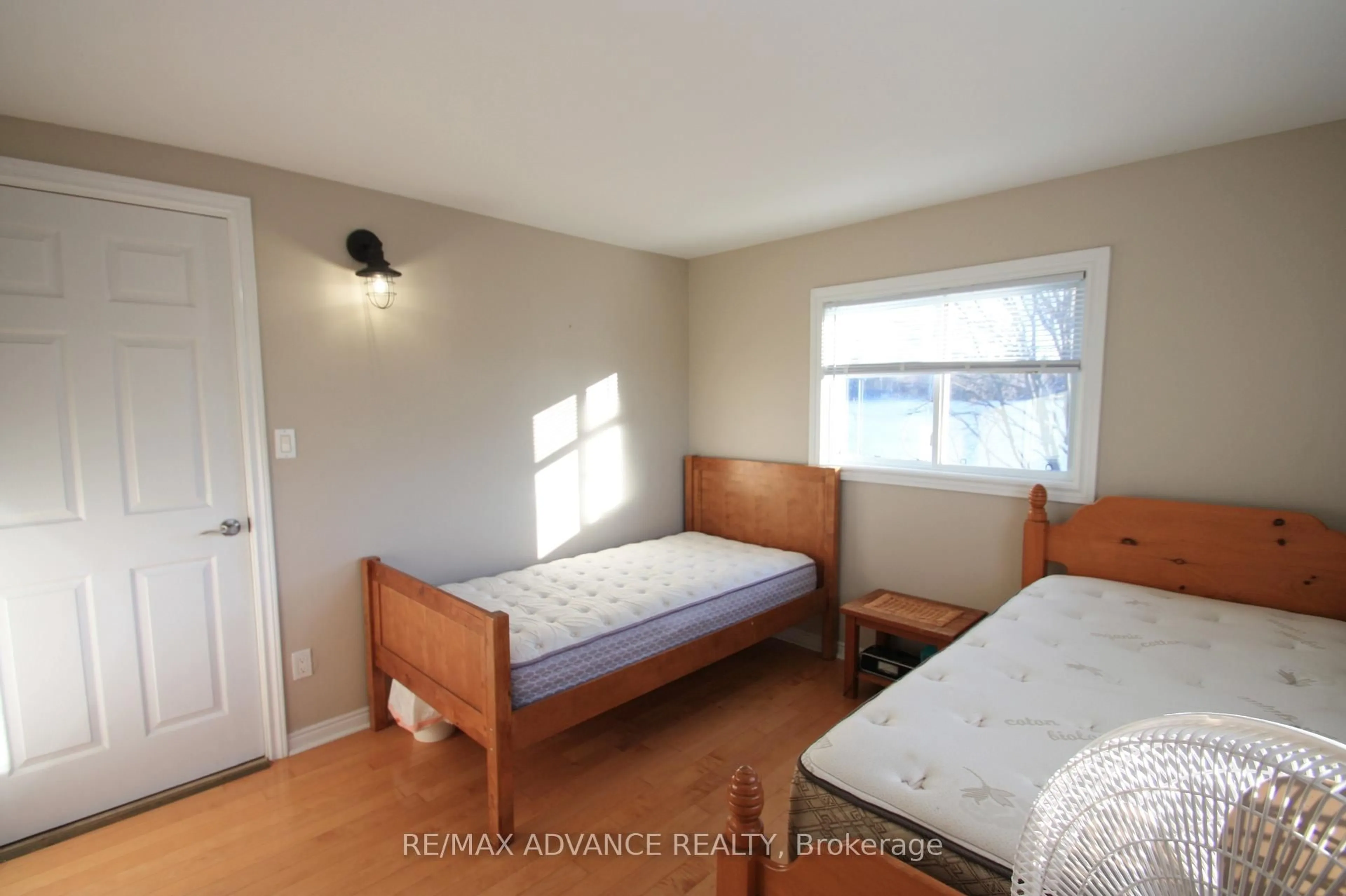 A pic of a room for 323D GRAHAMVALE Rd, Chisholm Ontario P0H 1Z0