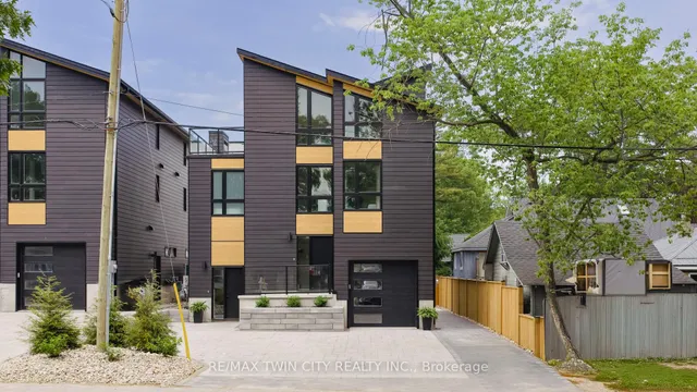 55 Centre St, Lambton Shores